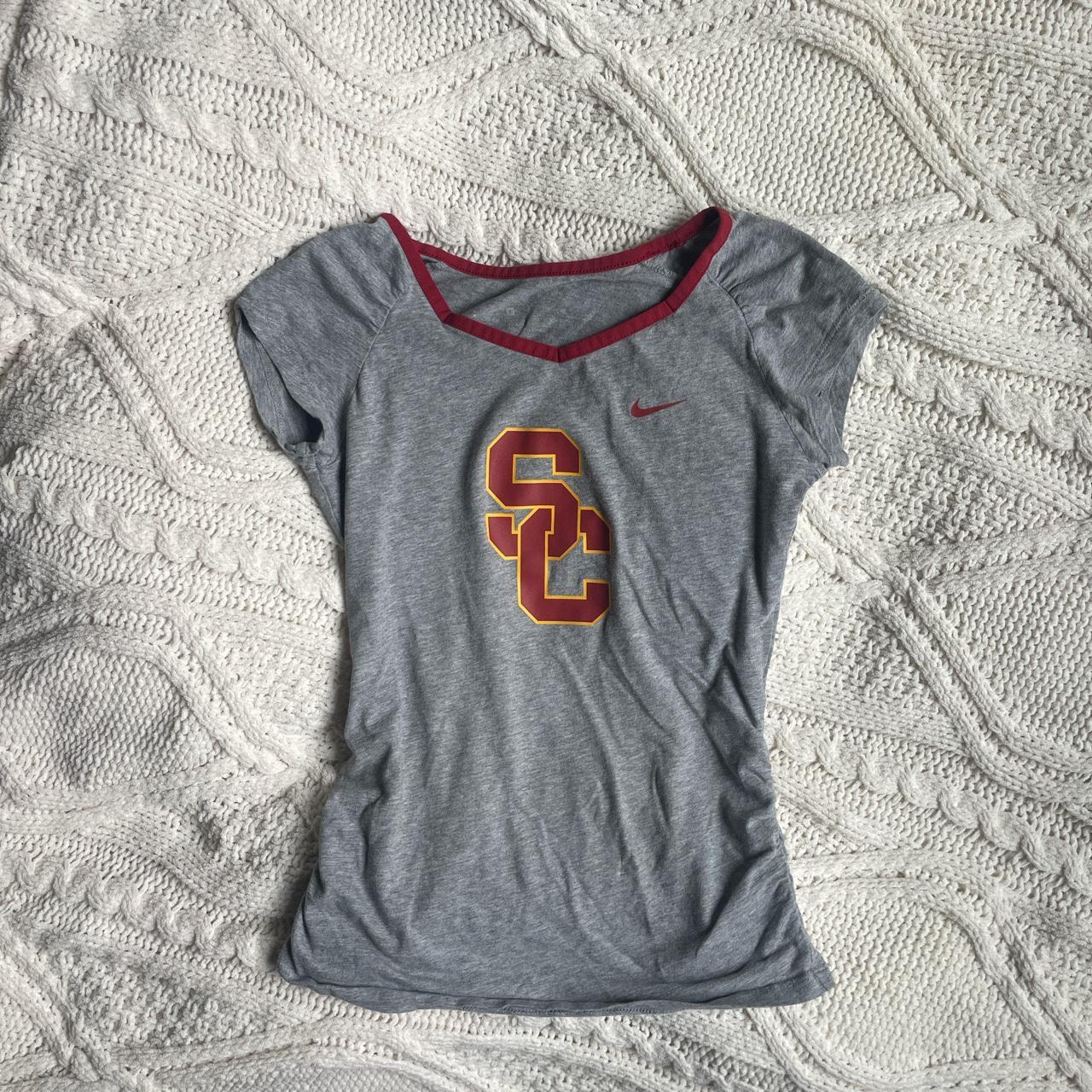 light grey nike shirt