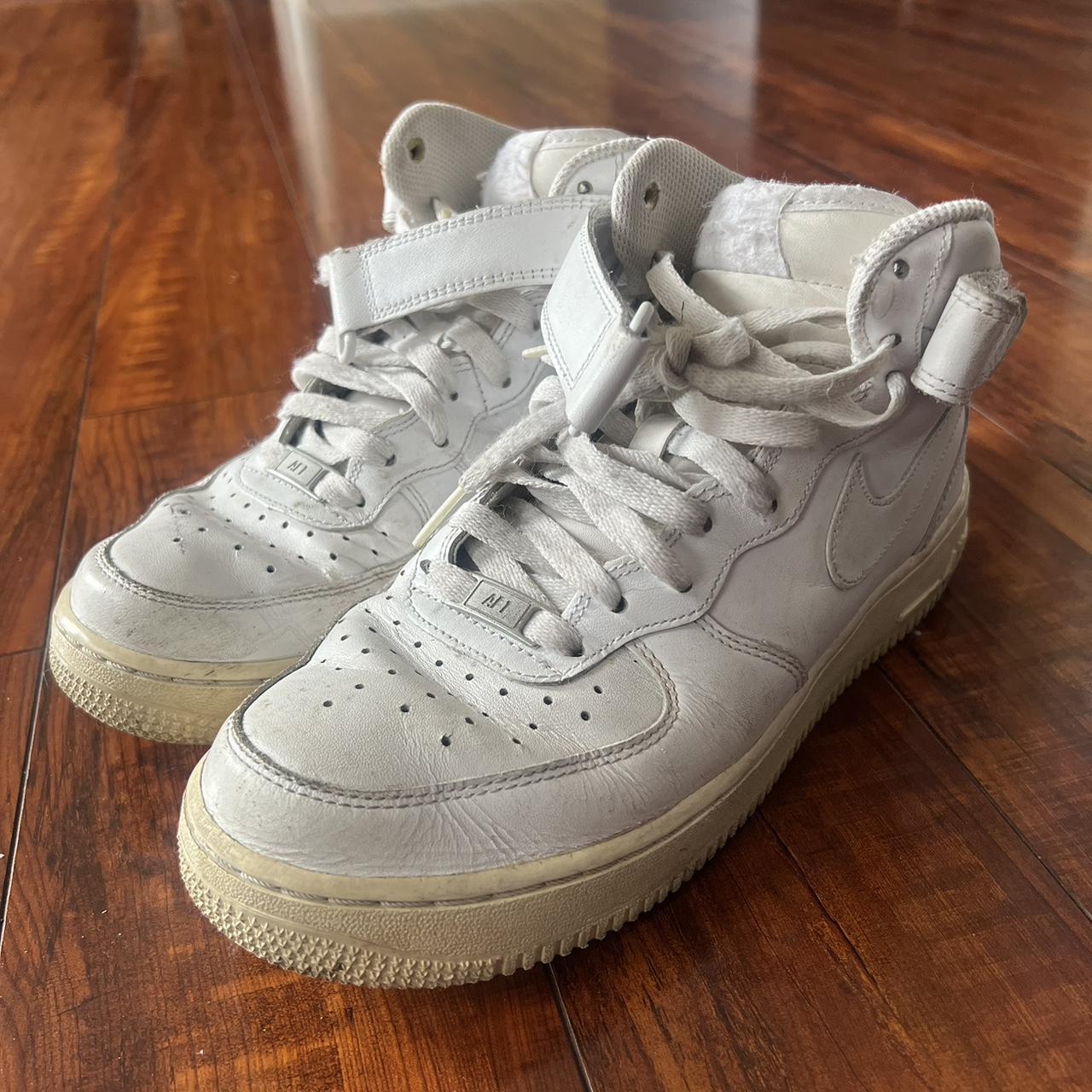 womens air force 1 trainers