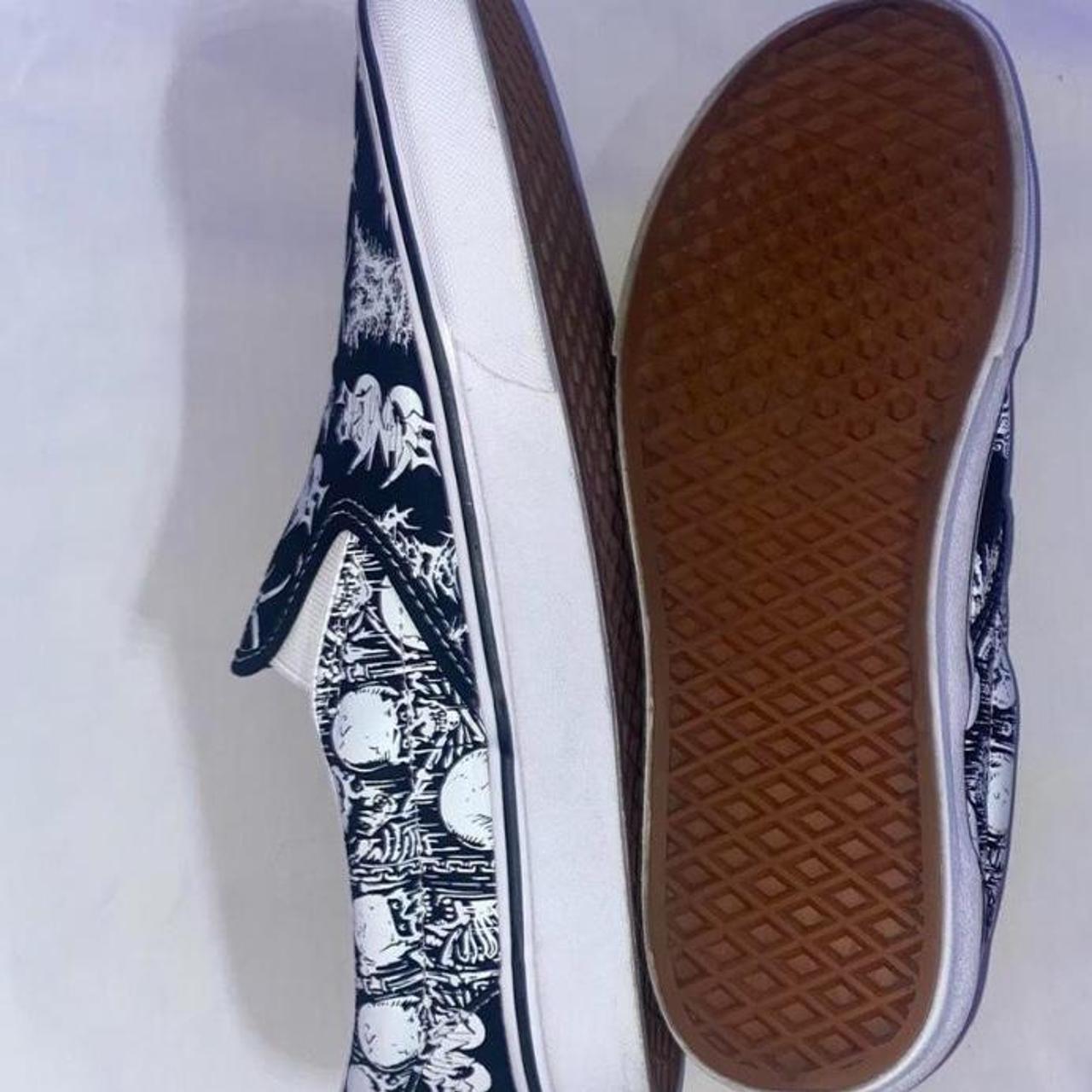 Vans forgotten bones sale slip on