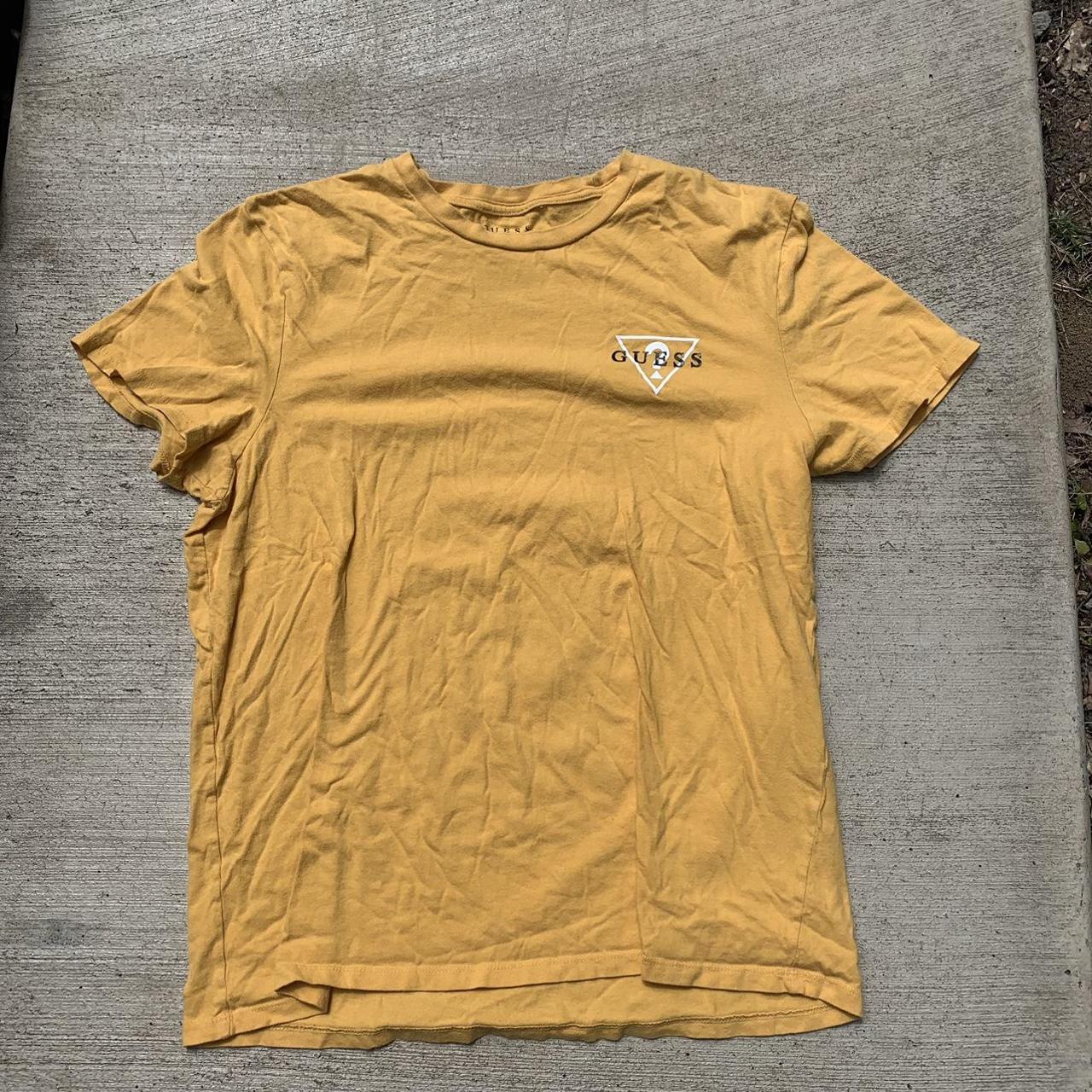 Guess mustard 2024 t shirt