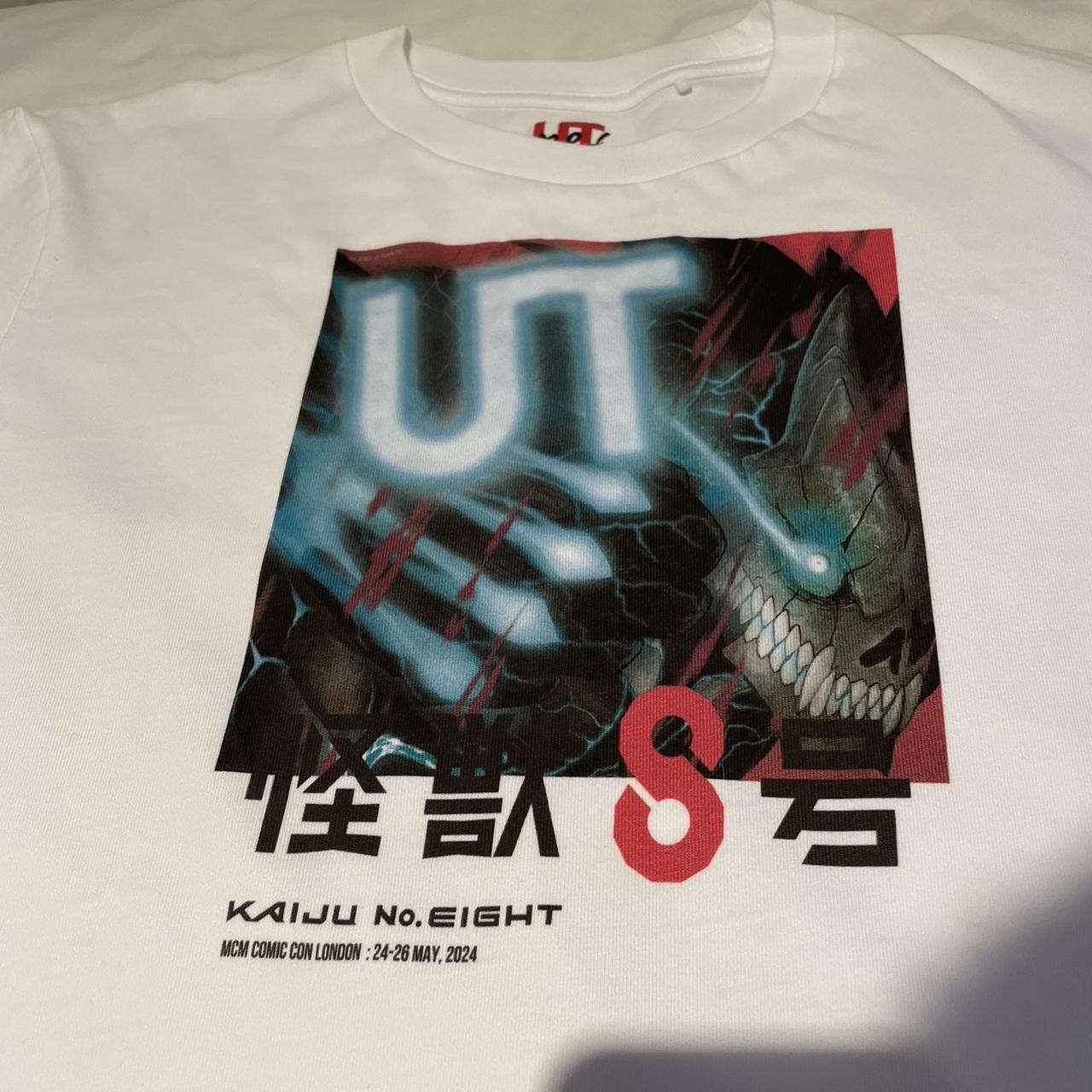 UNIQLO white shirt KAIJU size XS, ⚪️🦖