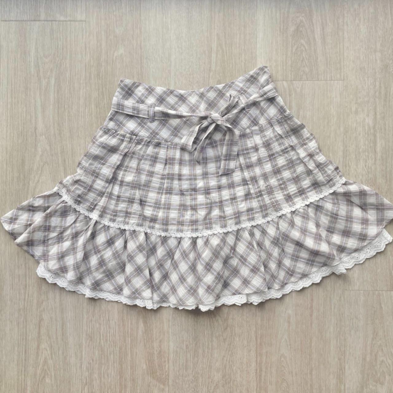 coquette gingham lace skirt ⋆ ˚｡⋆୨୧˚ ˚୨୧⋆｡˚... - Depop