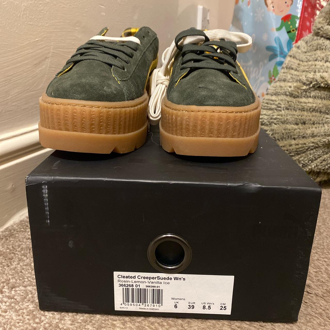 Puma Women's Khaki and Green Trainers | Depop