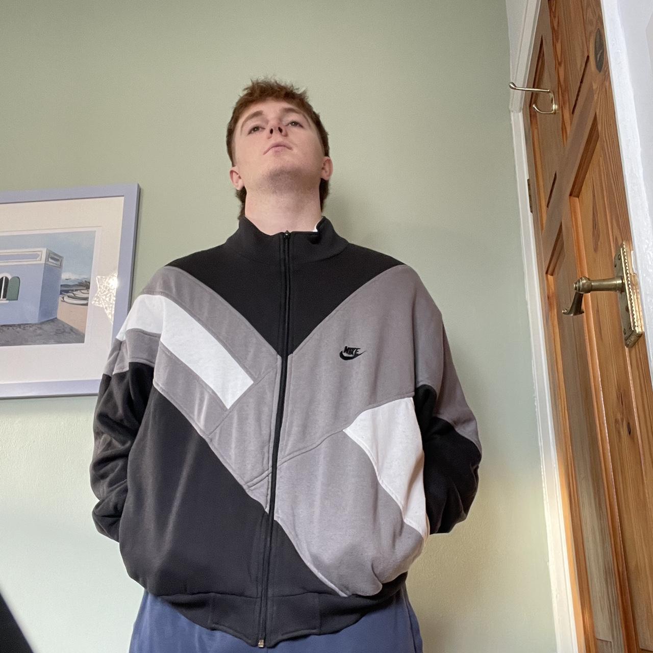 item listed by jonprice18