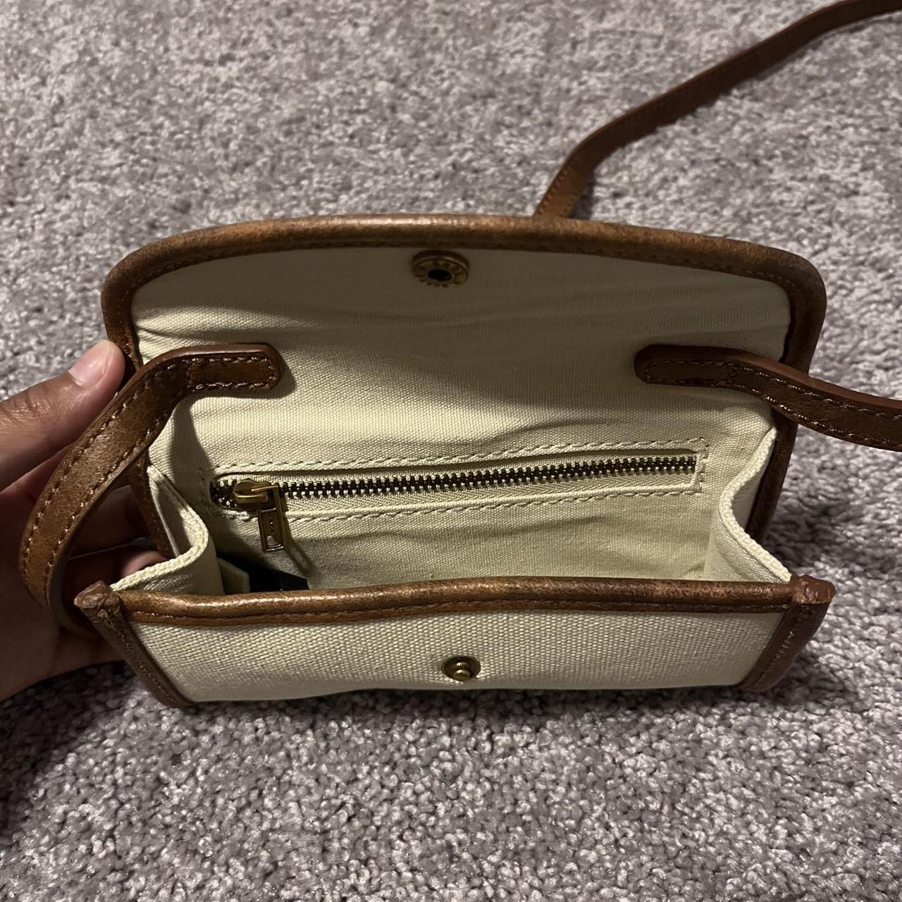 ISO - BRANDY MELVILLE CANVAS CROSSBODY BAG looking - Depop