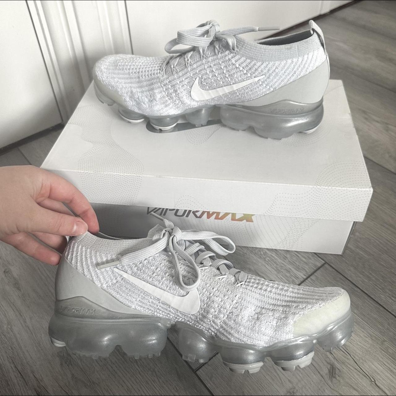 vapormax full white