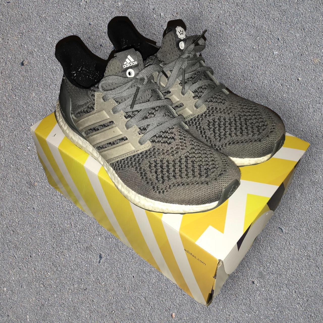 Adidas ultra boost fotos zara best sale