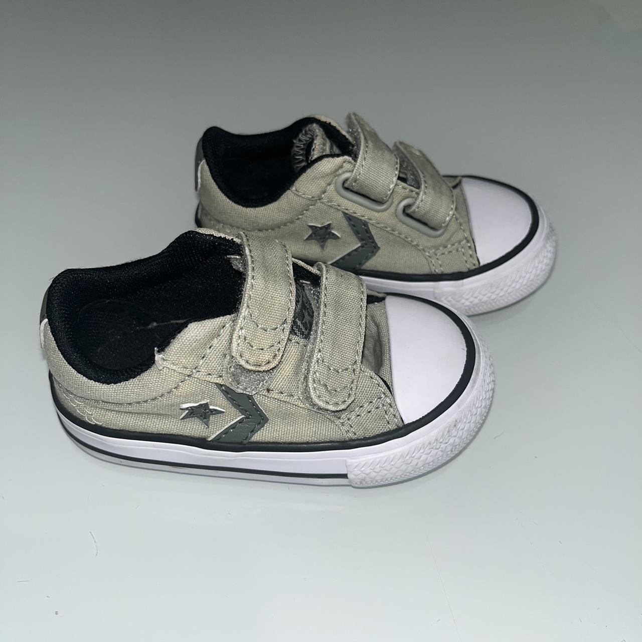 Infant converse size on sale 4