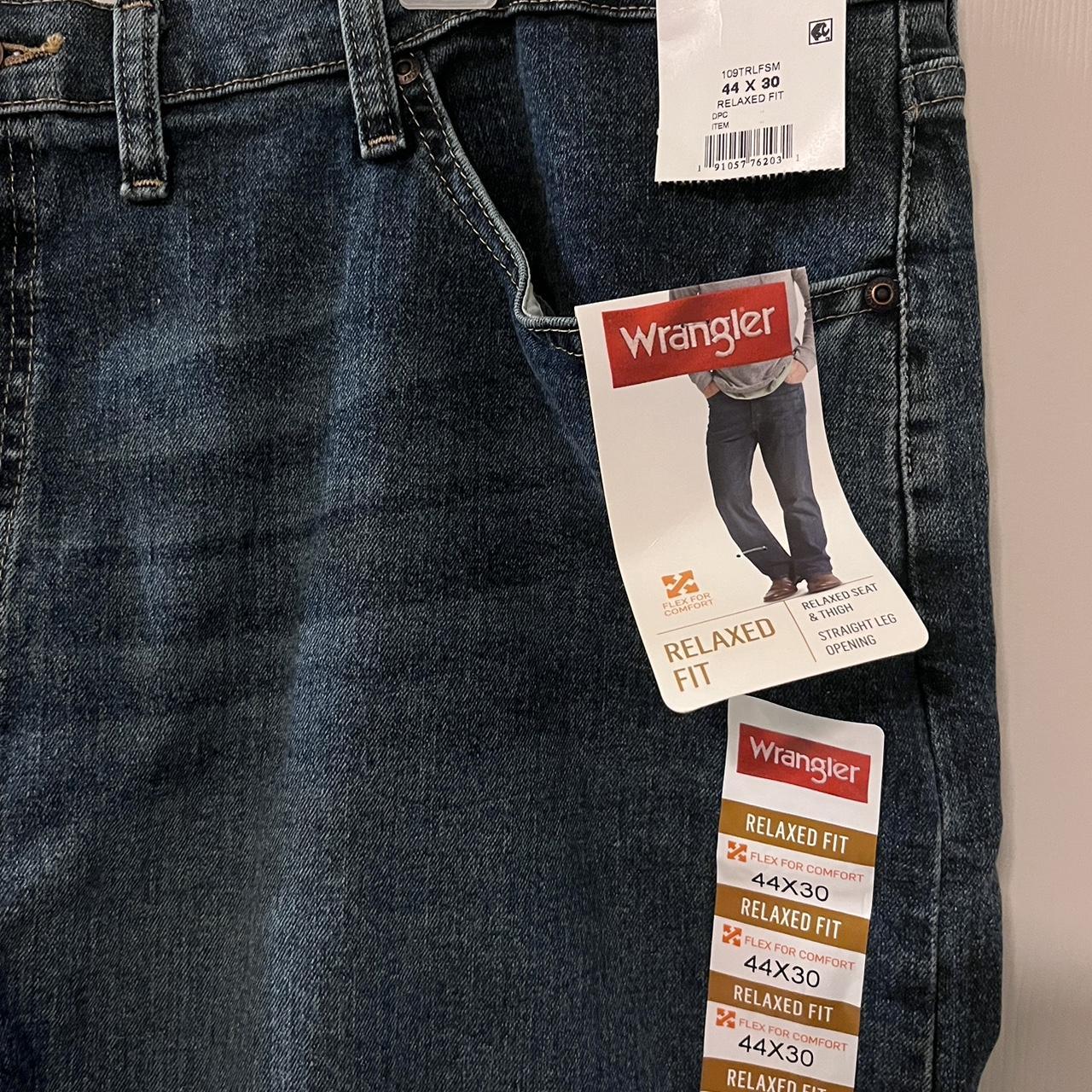 Wrangler relaxed shops fit jeans 44 x 30