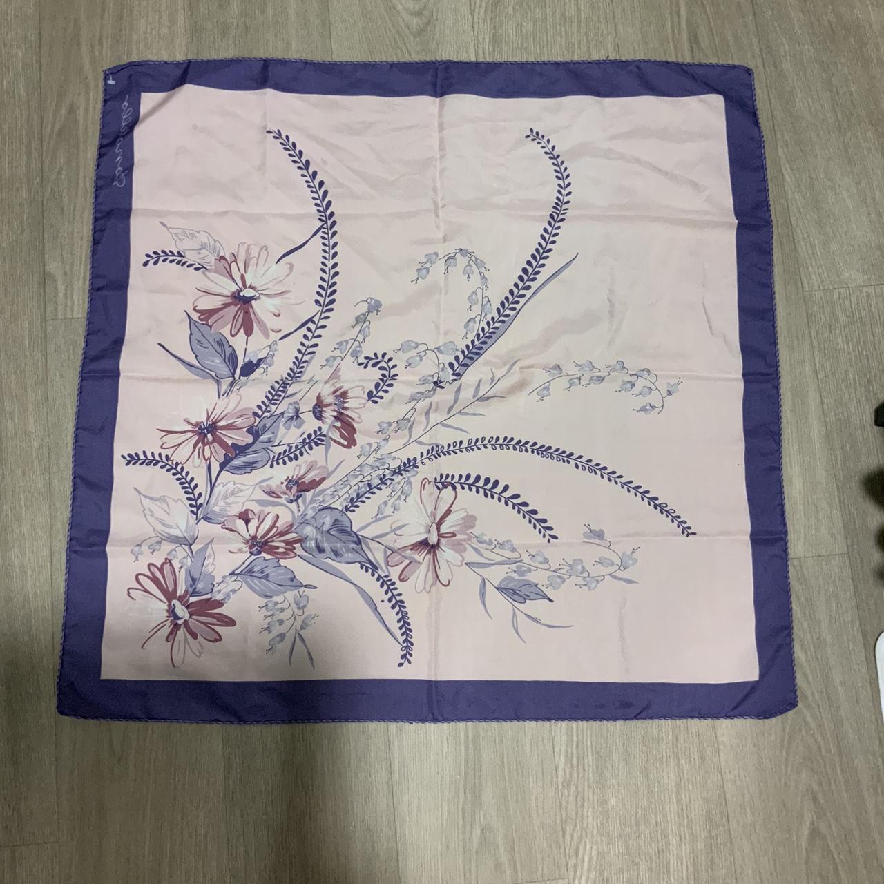 item listed by jazzycakes_