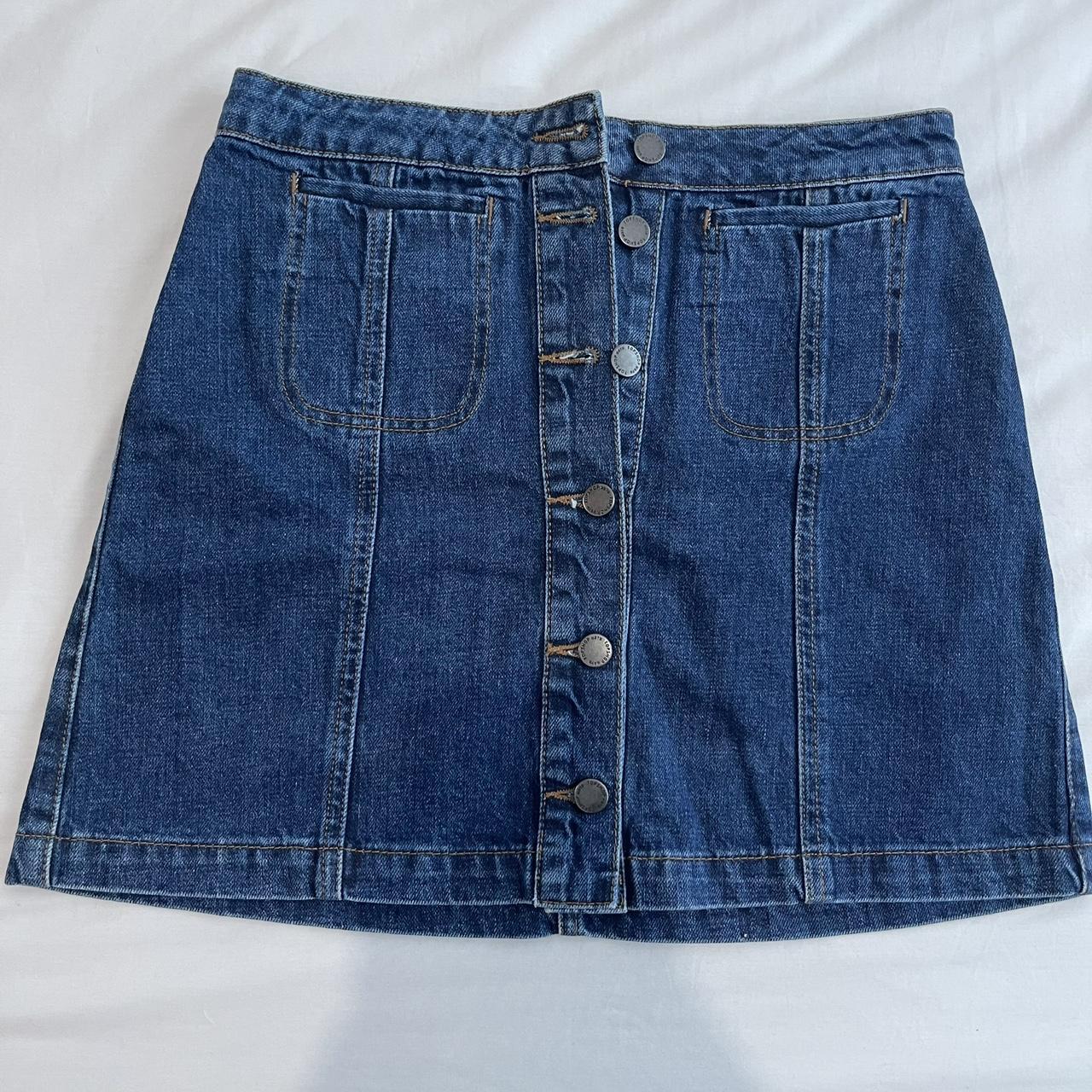 item listed by jazzycakes_