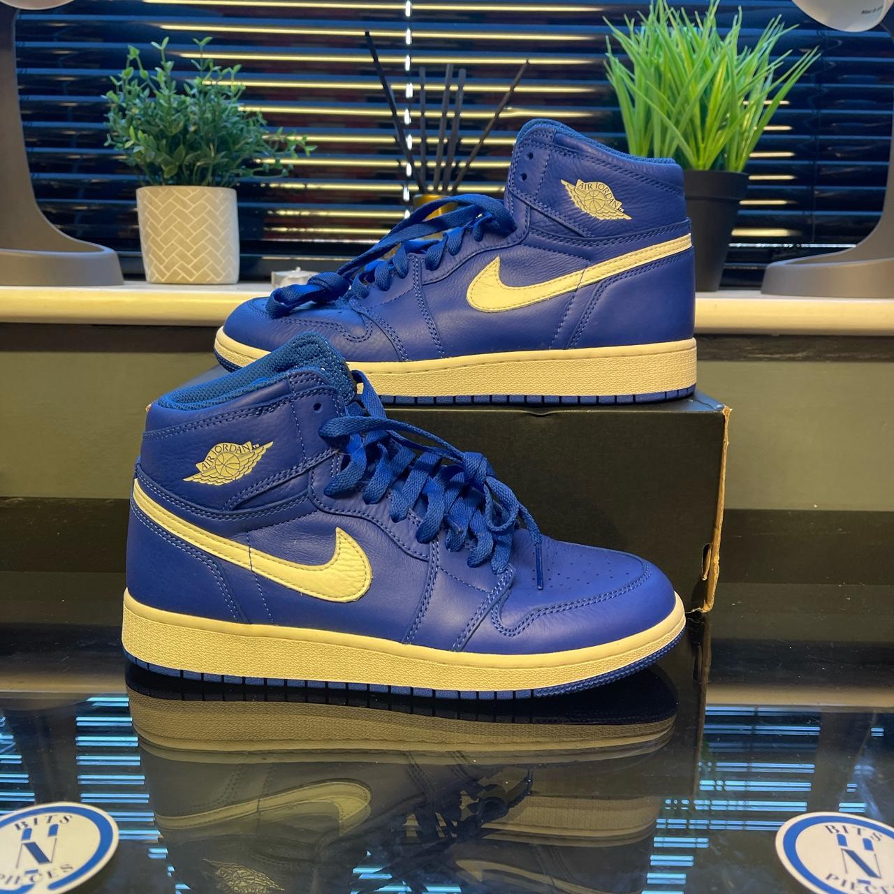 Jordan retro 1 blue and yellow online