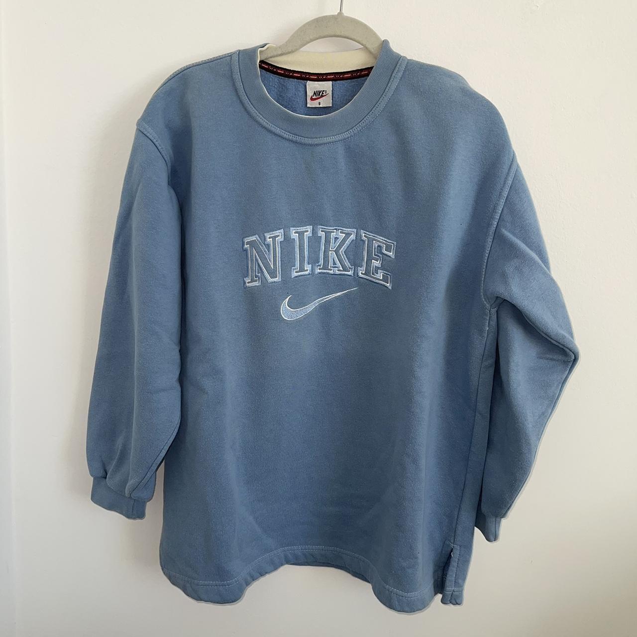 Vintage Nike Spell out crewneck Size small 🫶 - Depop