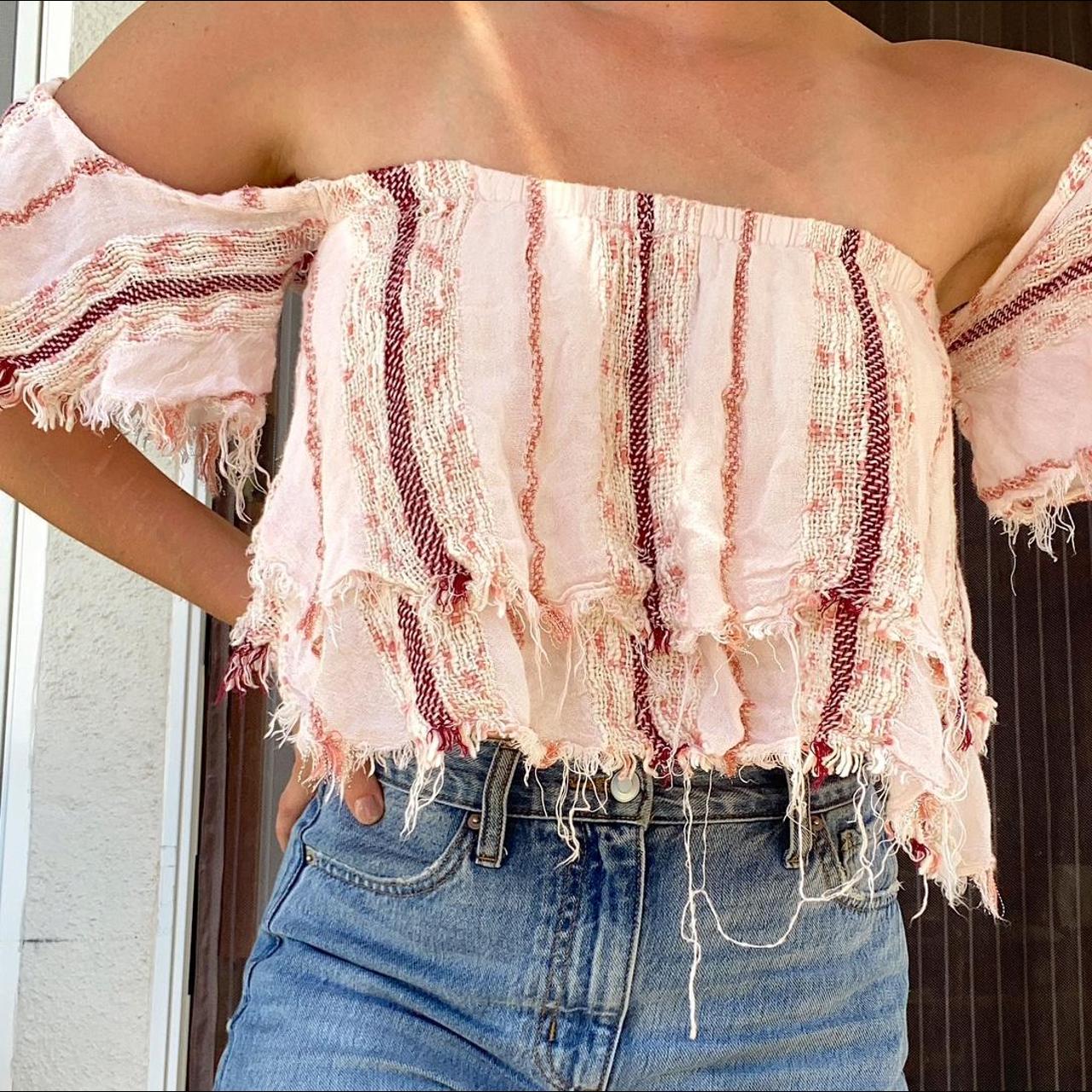 Surf Gypsy Women's Pink and White Crop-top (2)