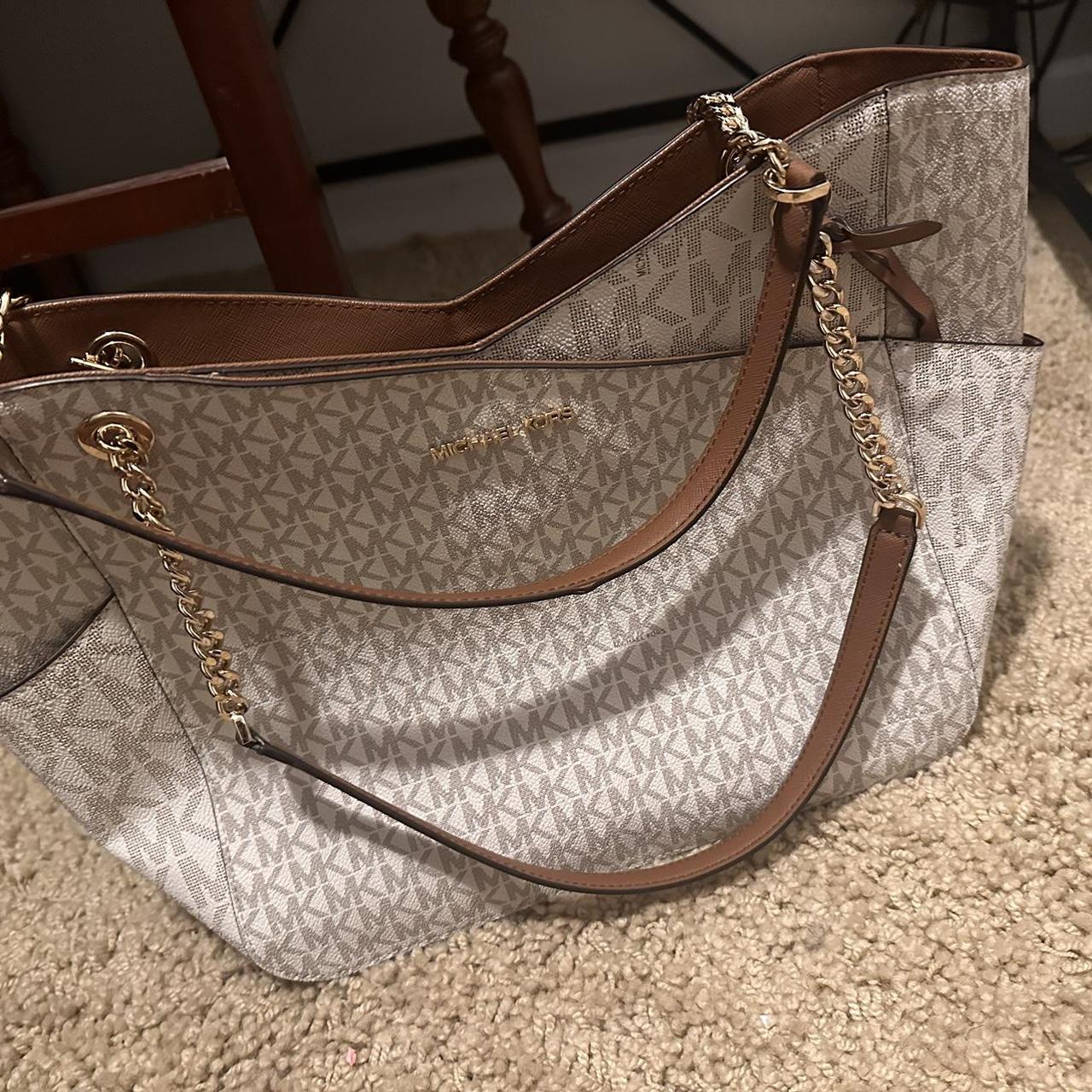 Michael kors tote with wallet best sale