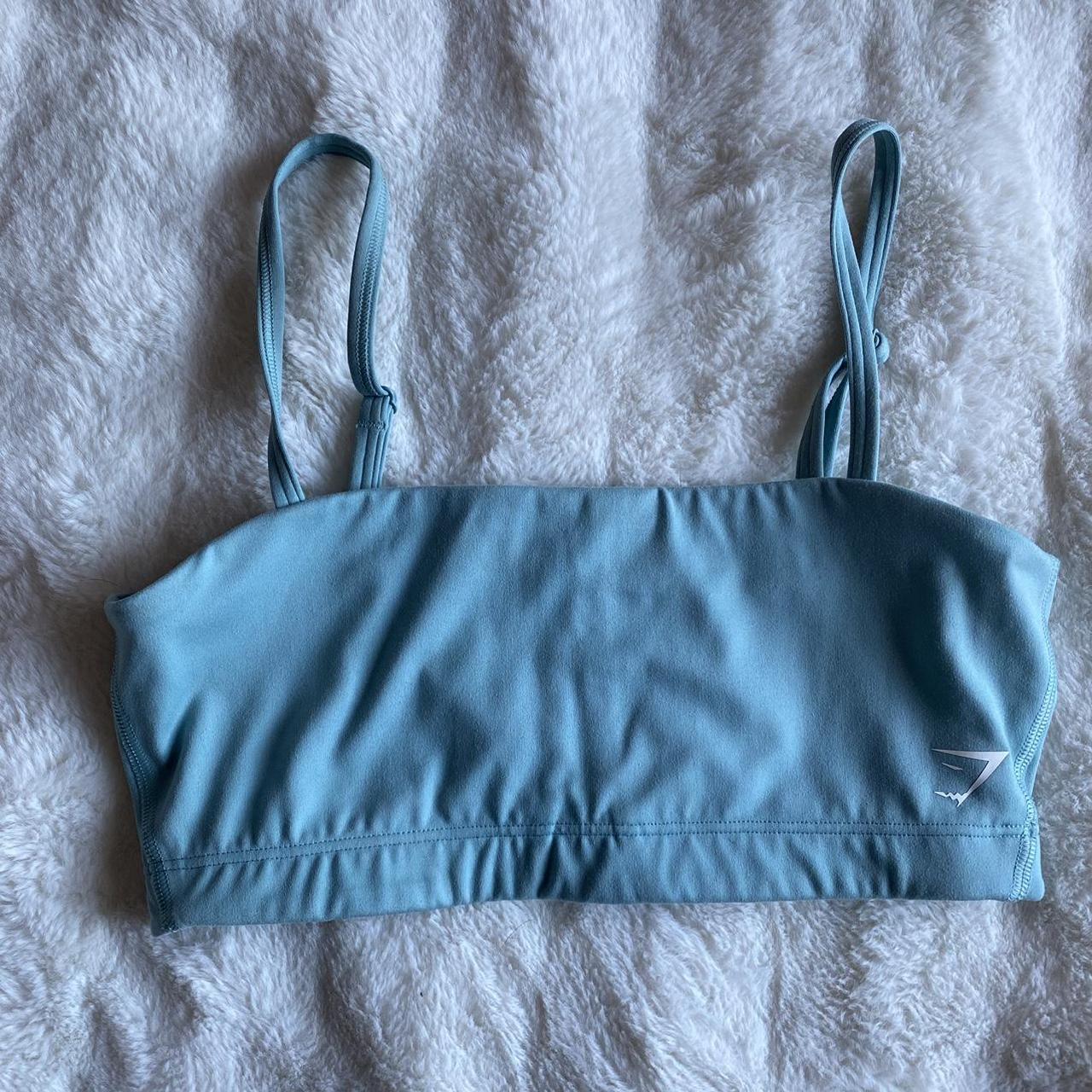 Gym shark bra tourquise Size small I believe but... - Depop