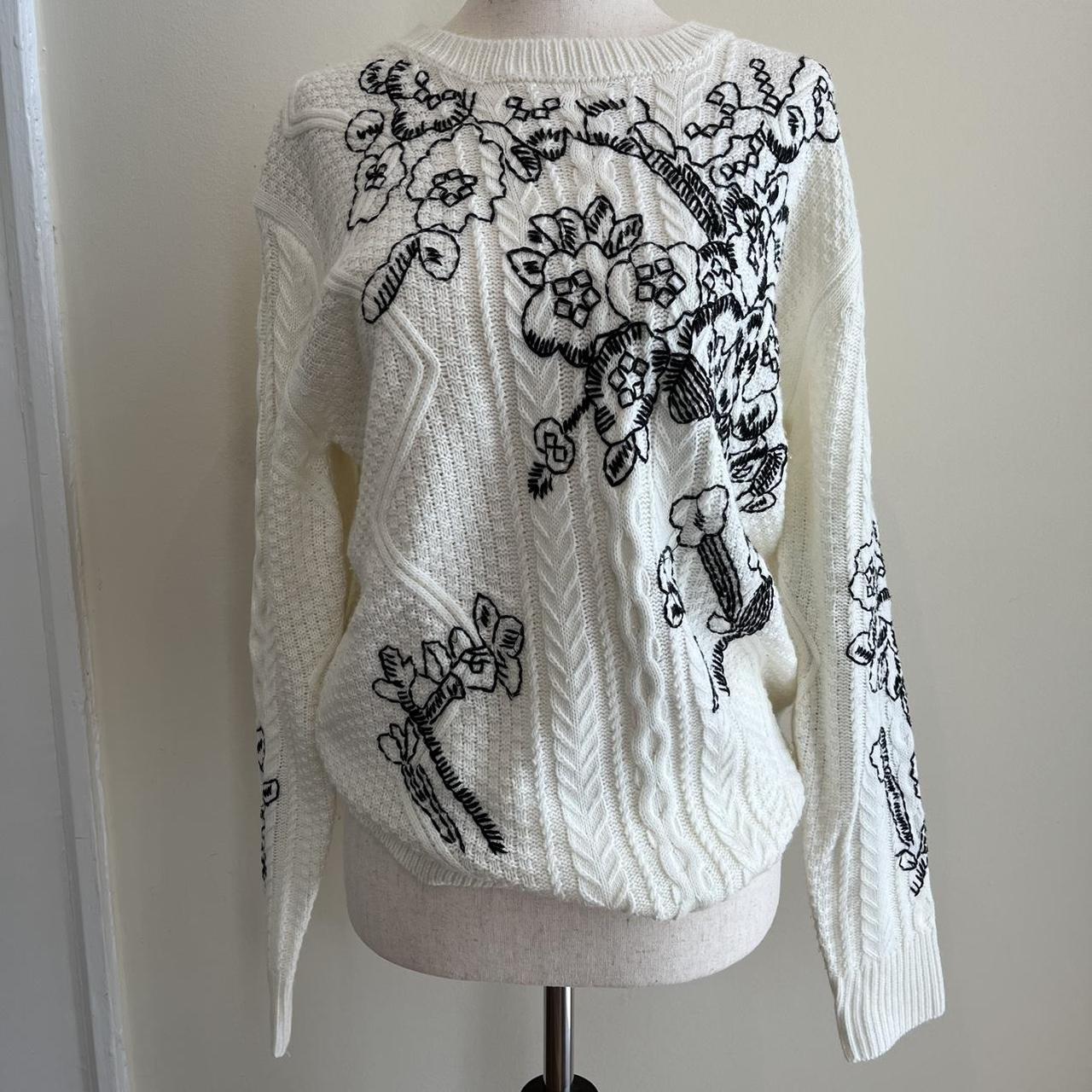 White 2025 embroidered jumper