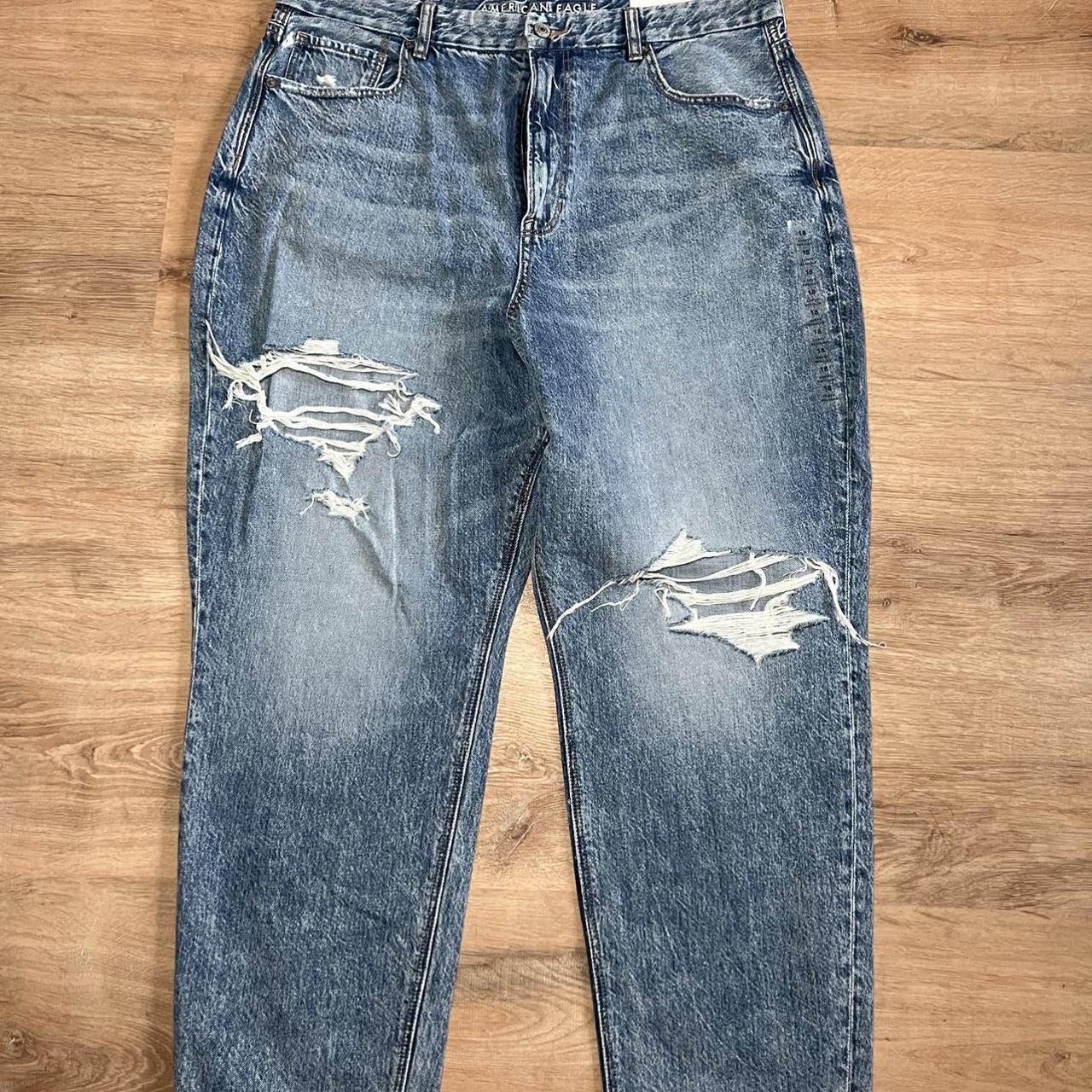 item listed by monnnnii