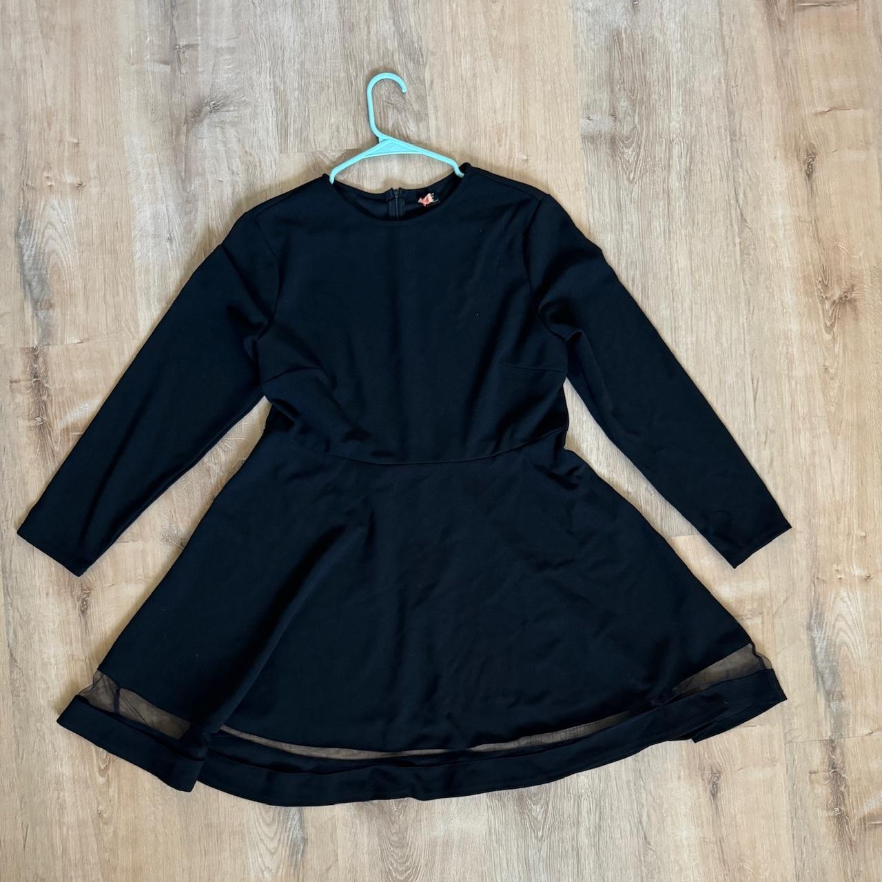 item listed by monnnnii