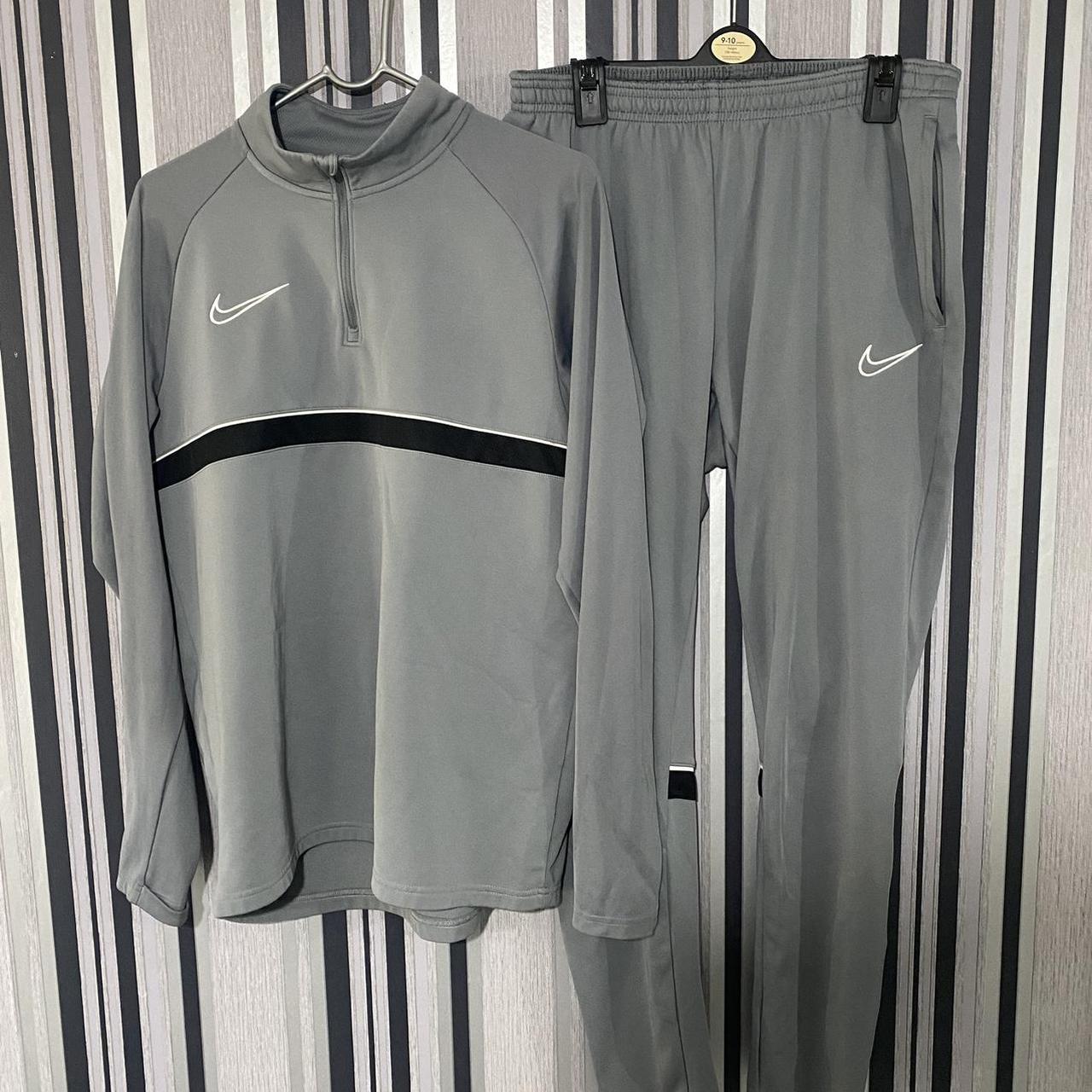 mens grey nike dri fit tracksuit