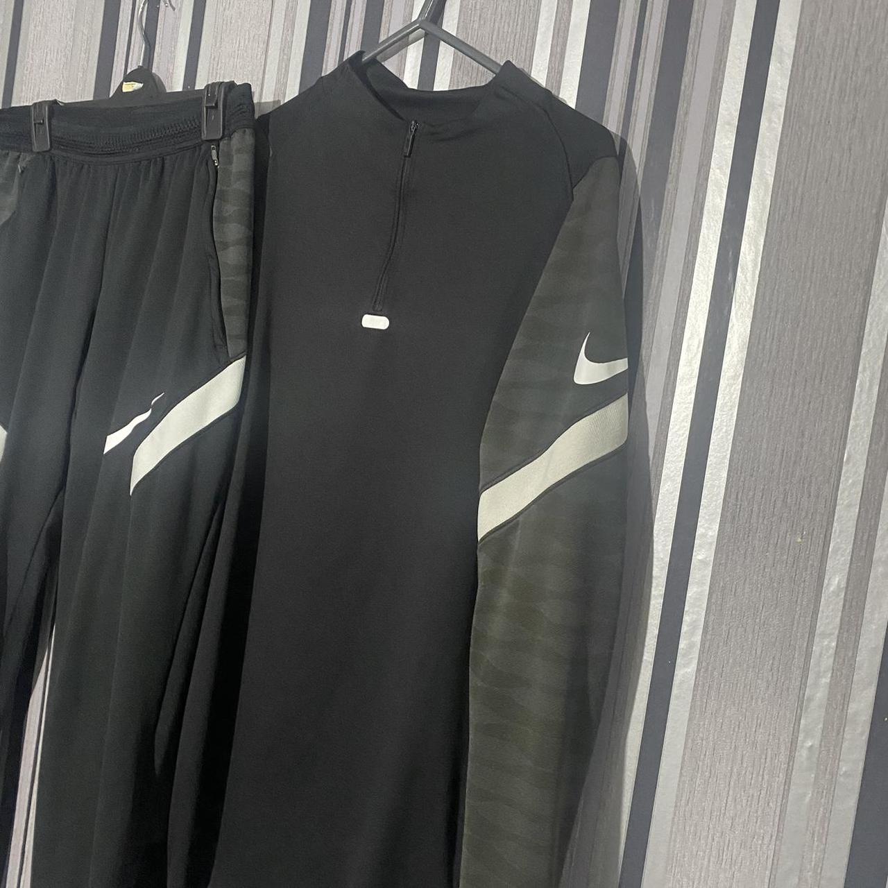 mens grey nike dri fit tracksuit
