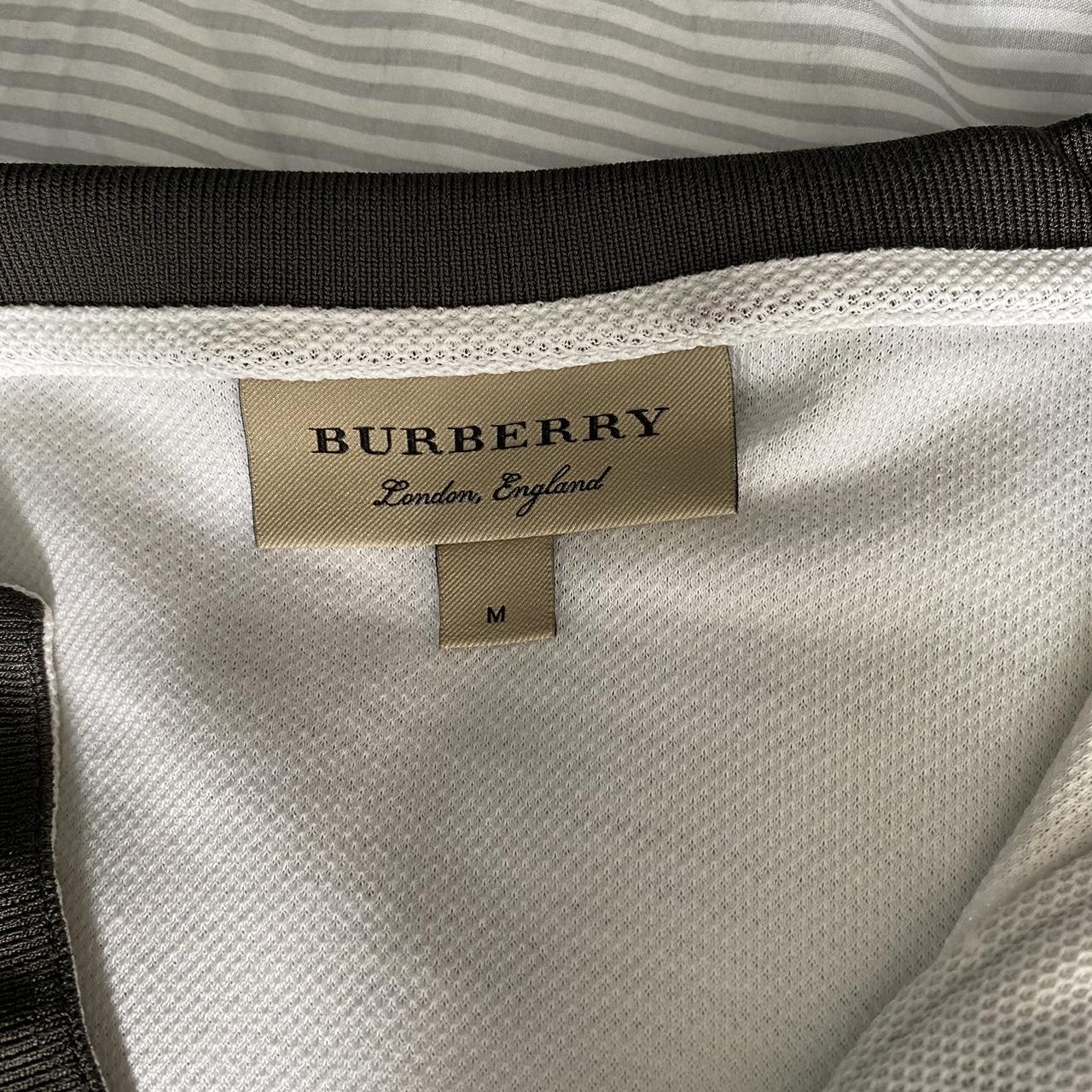 Burberry top men’s, deodorant marks see pictures - Depop