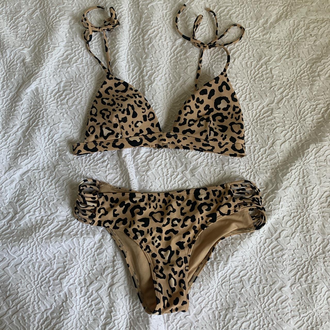 Hollister bikini leopard best sale