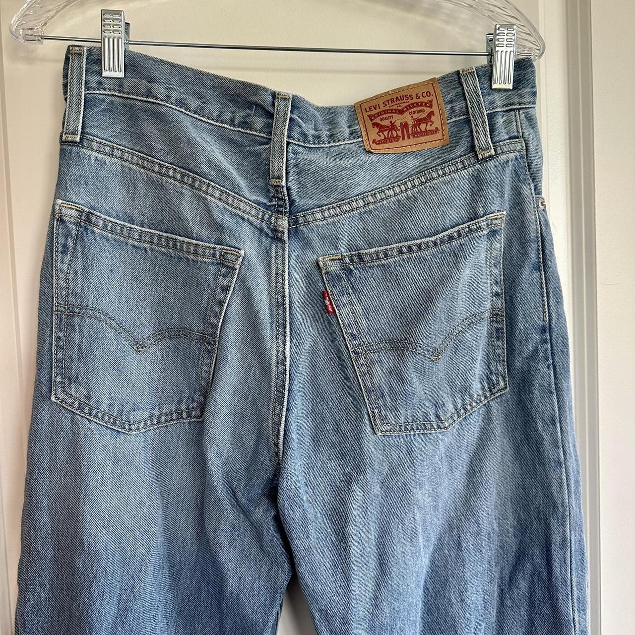 Levi’s 94 Baggy Jeans. Size 27. Super cute relaxed... - Depop