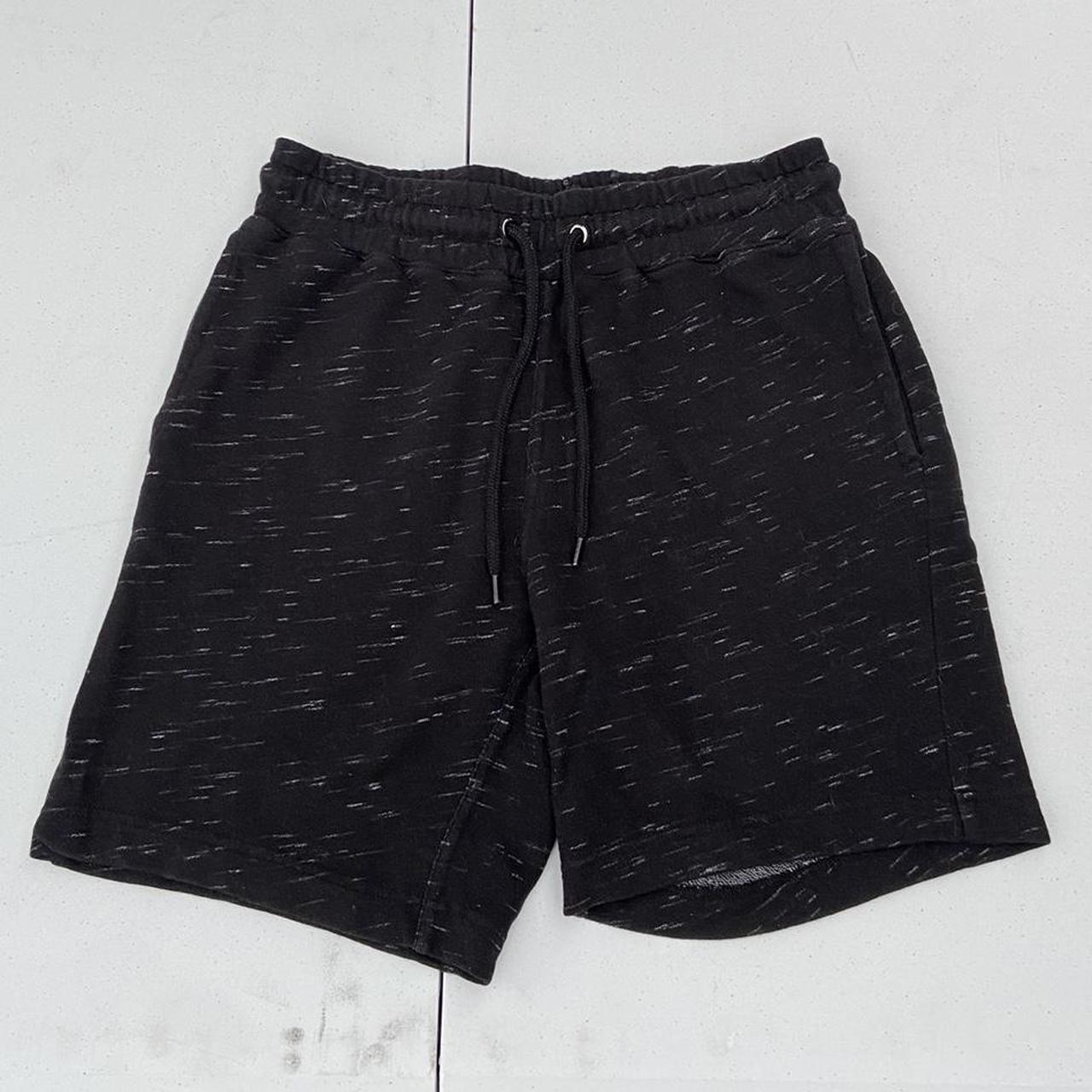 H&M Men’s Shorts (Black) Obvious signs of wash and... Depop
