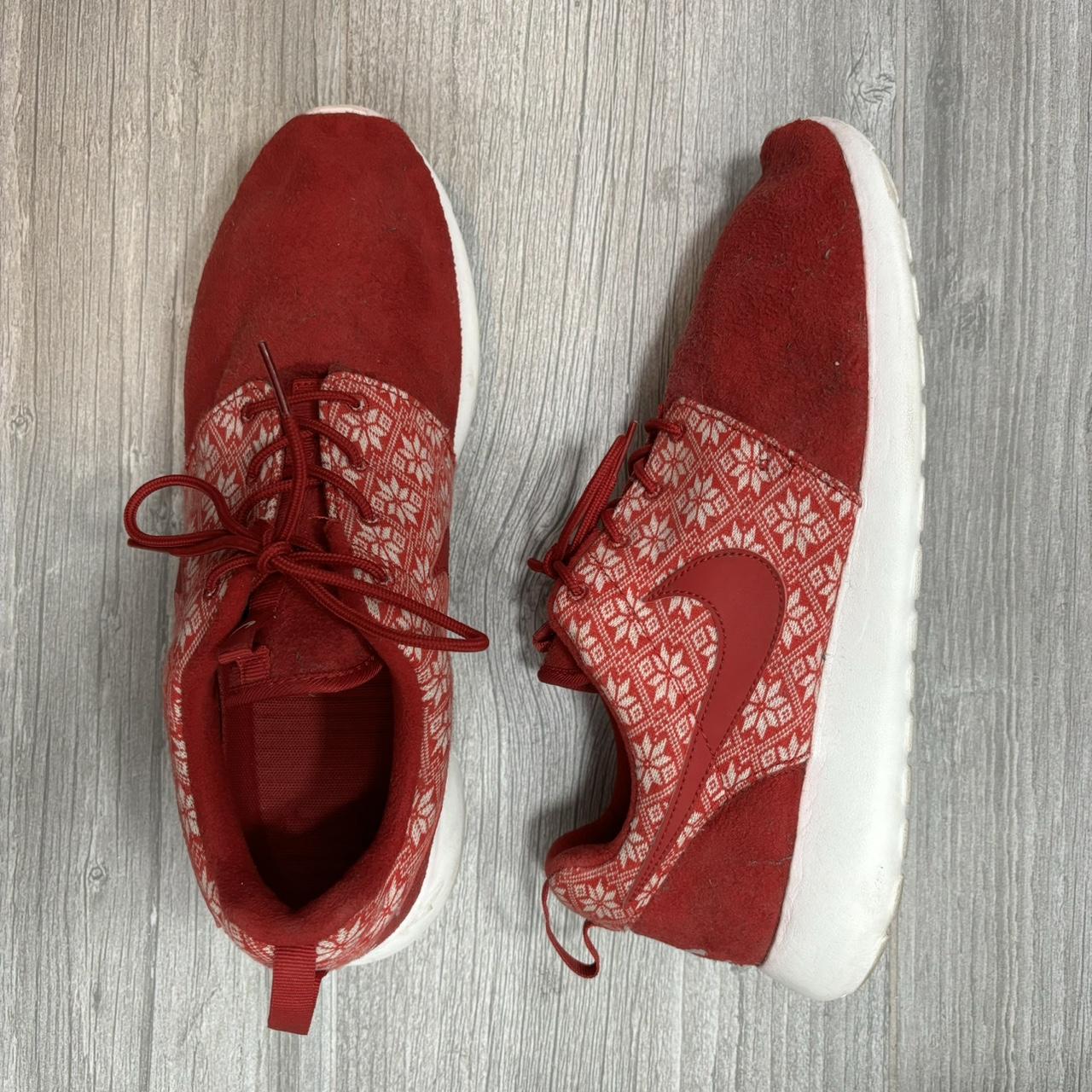 roshe run x supreme