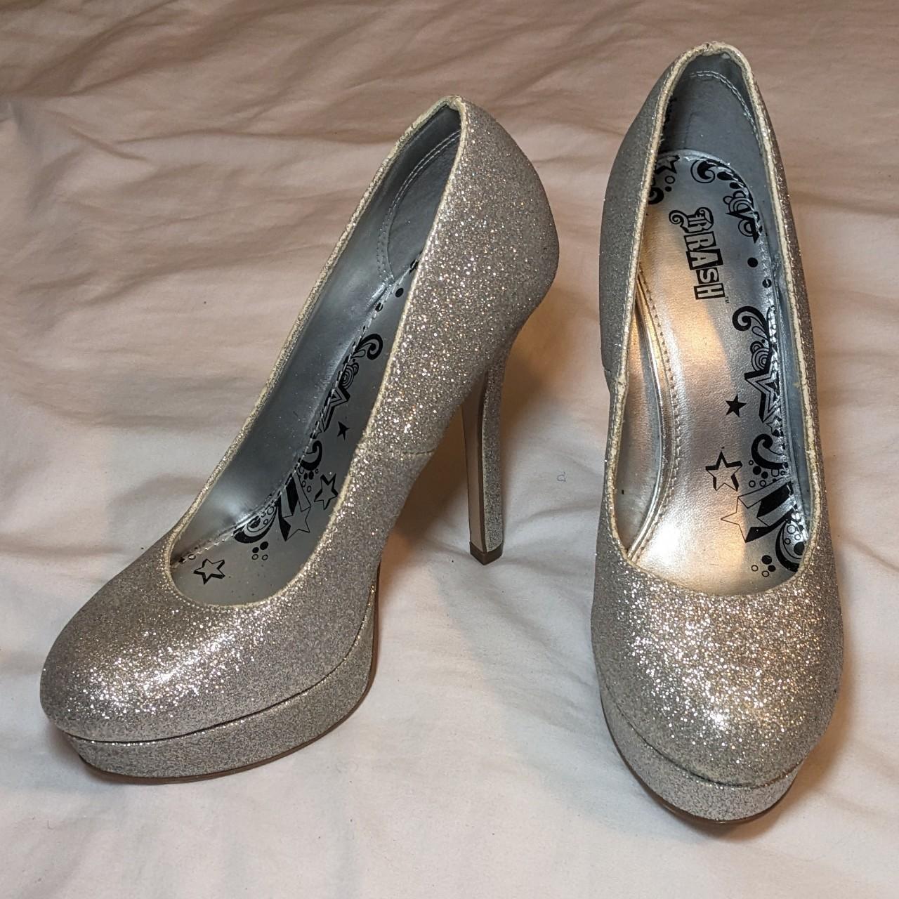 dillards silver heels