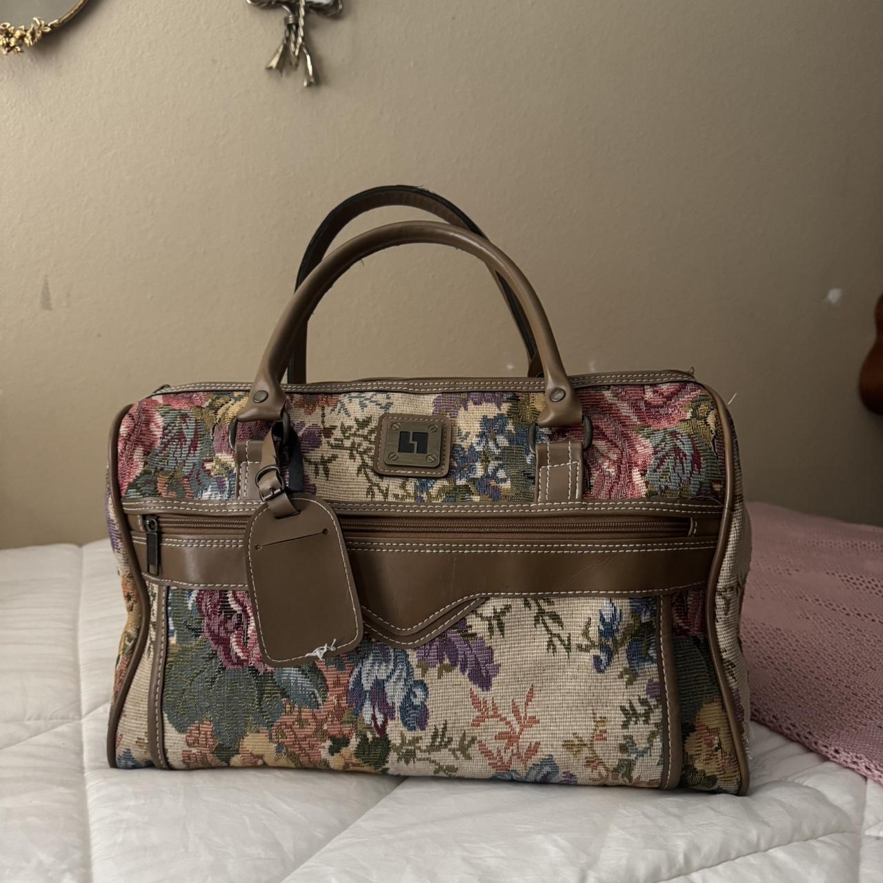 item listed by mya_paige