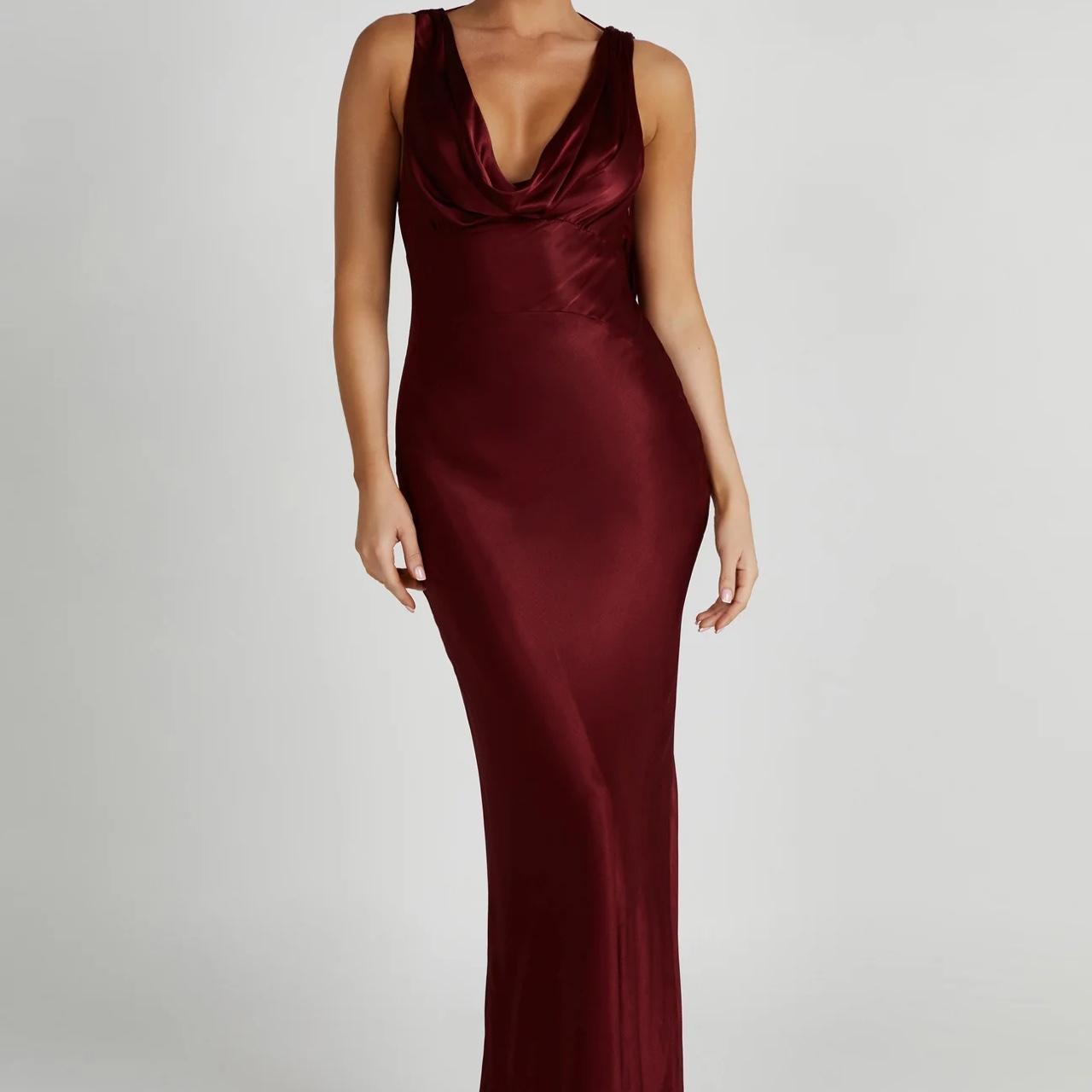 Angelique velvet hotsell maxi dress