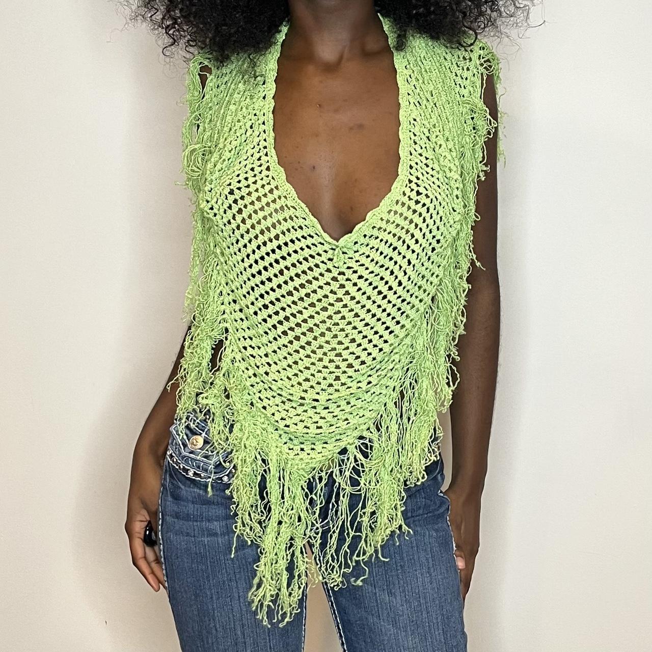 2000s knit tassel shawl!∞༺💚༻ Size One (model is a... Depop