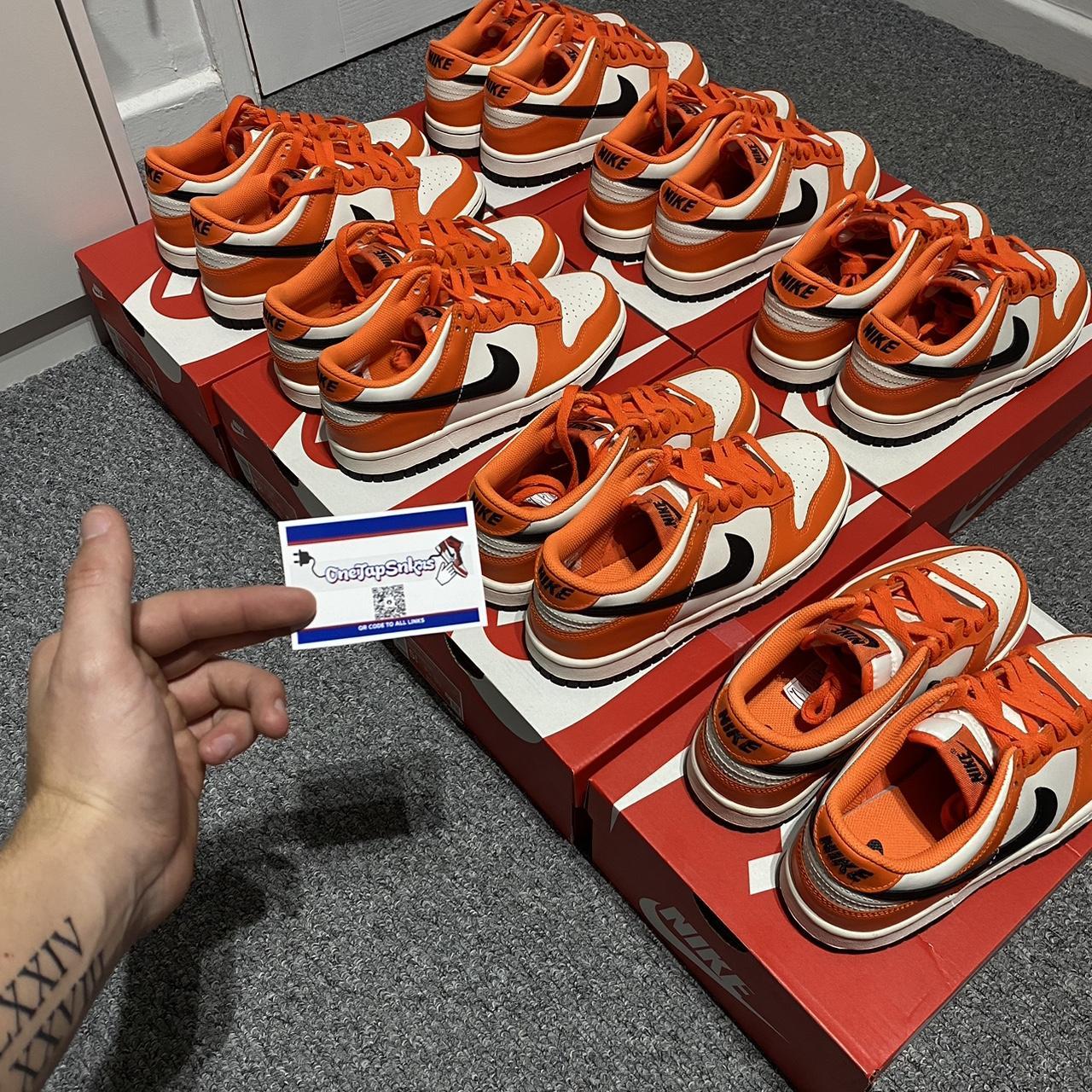 womens nike trainers orange