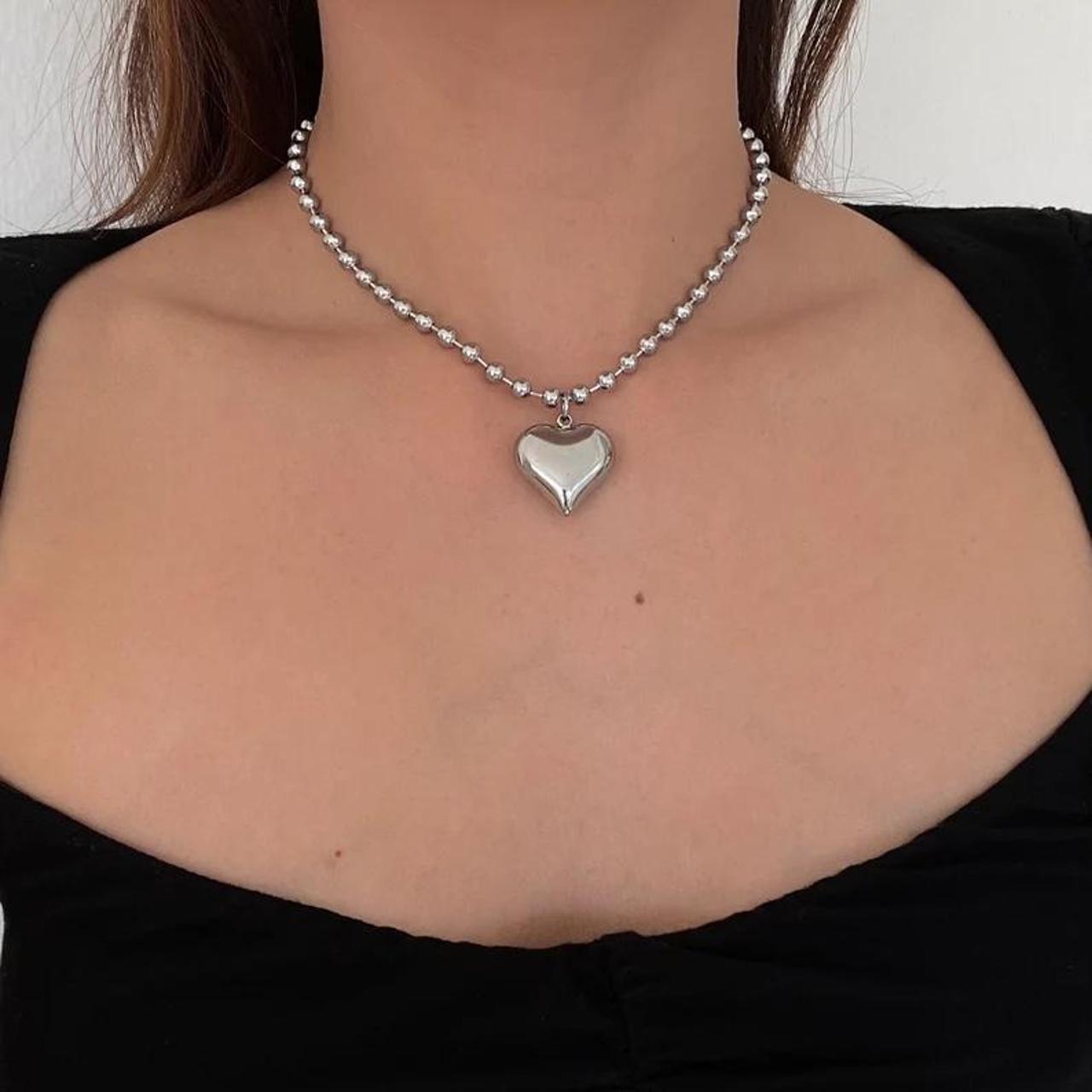 Bubble deals heart necklace