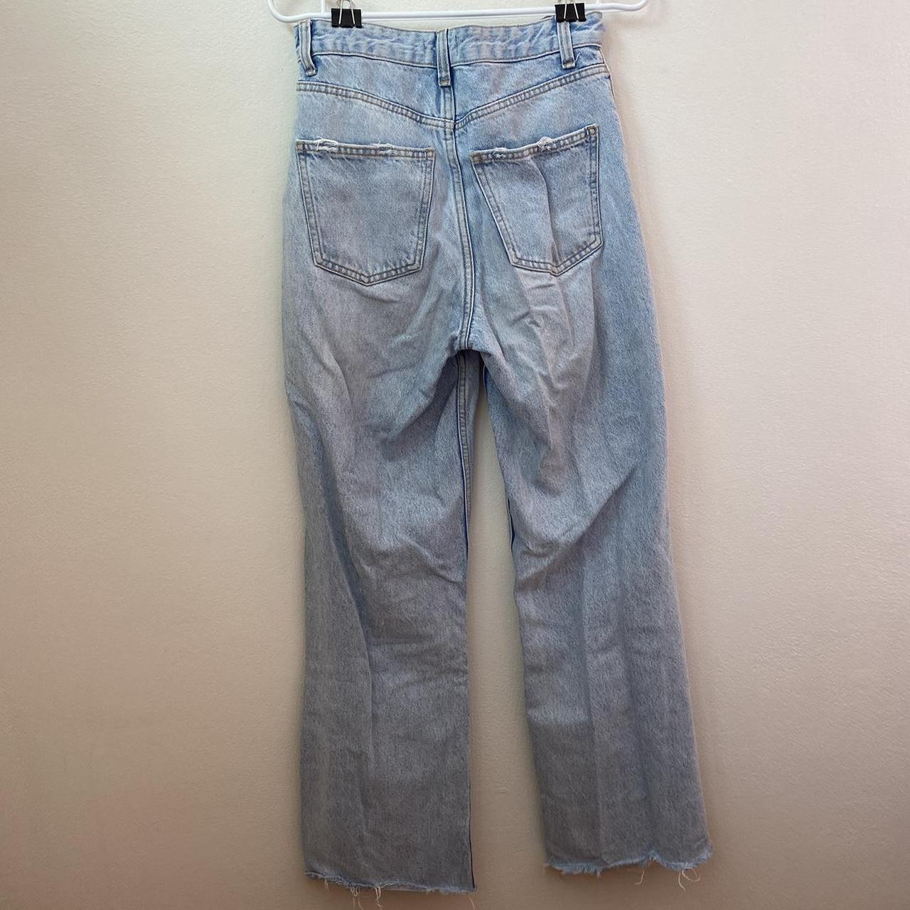 Zara Women's White and Blue Jeans Depop