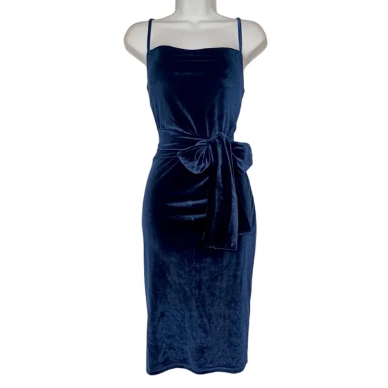 Blue velvet sales dress debenhams