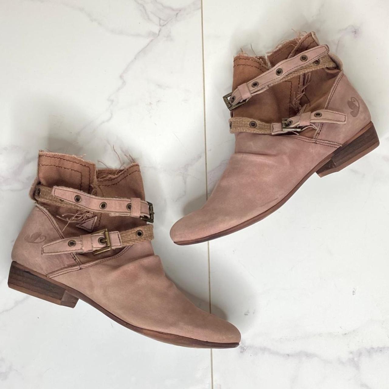 Felmini lace hotsell up boots