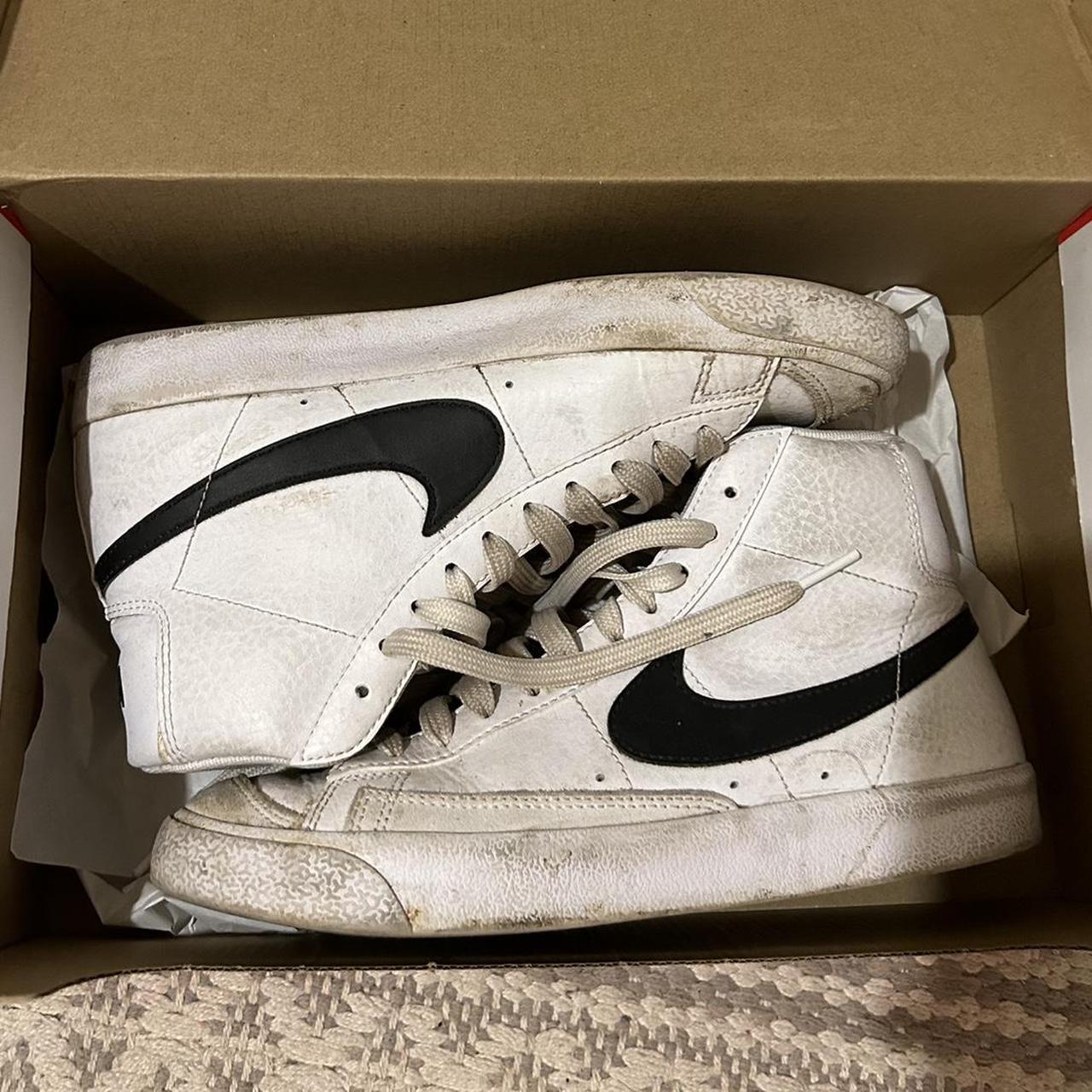 nike blazers size 5 worn but decent condition - Depop