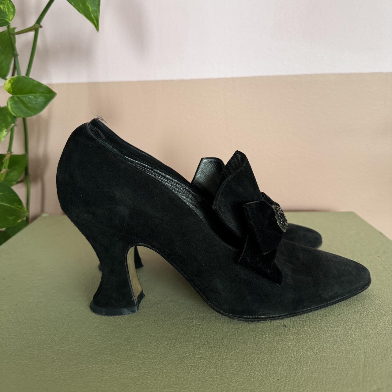 Via clearance spiga pumps