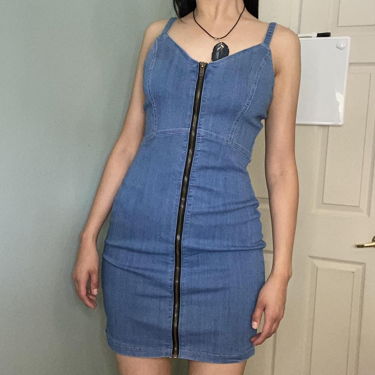 Zip Up Denim Blue Mini Dress ∘◦✰ 𝓭𝓮𝓽𝓪𝓲𝓵𝓼... - Depop