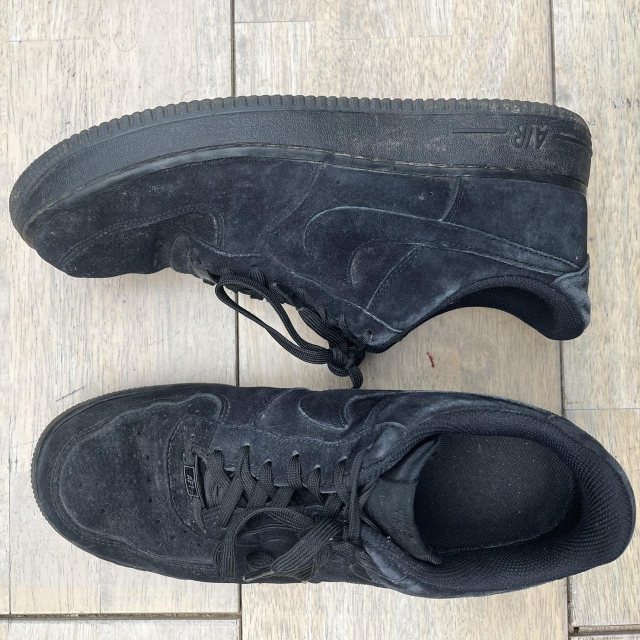 triple black suede air force 1
