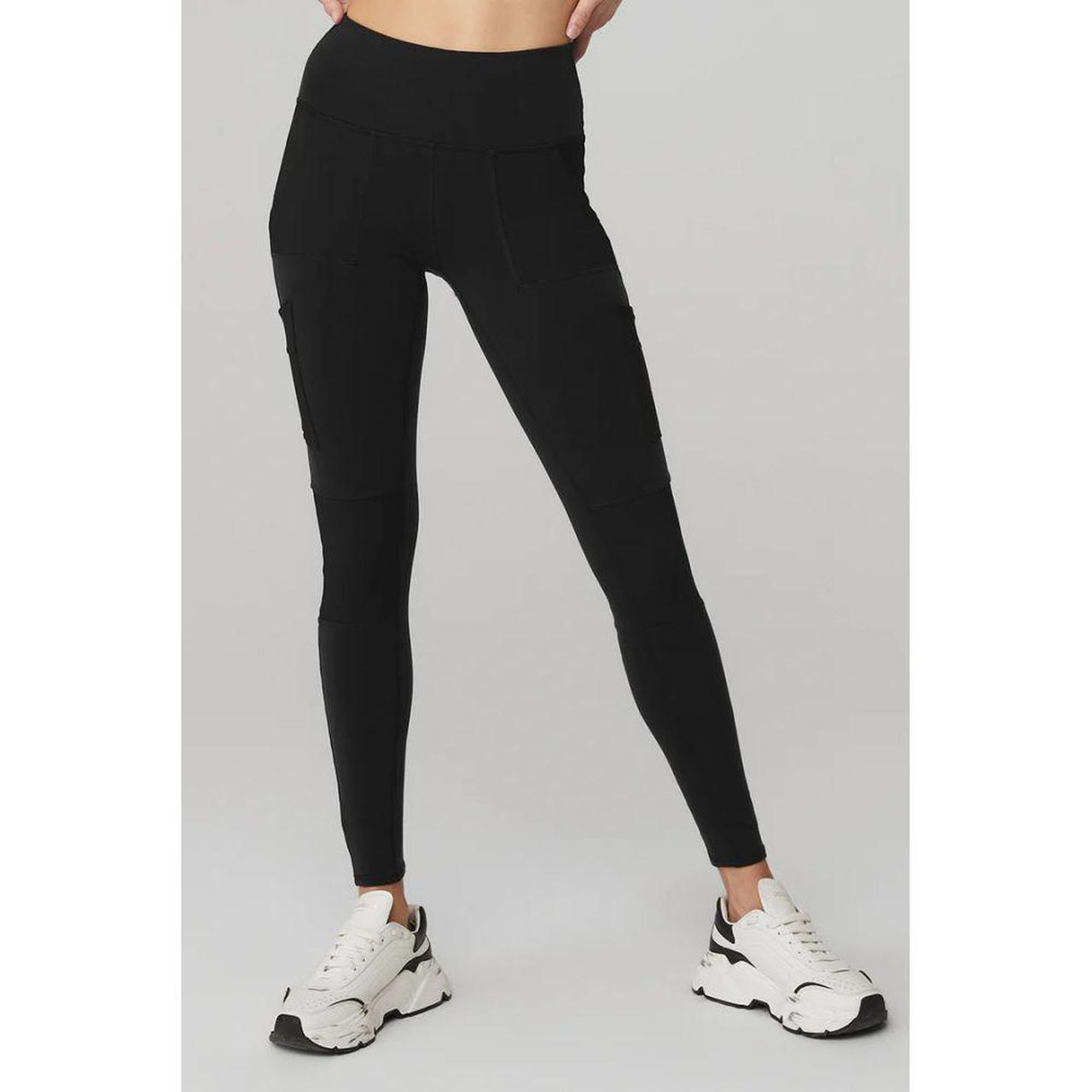 Alo yoga, high waist cargo legging, Alo yoga, high...