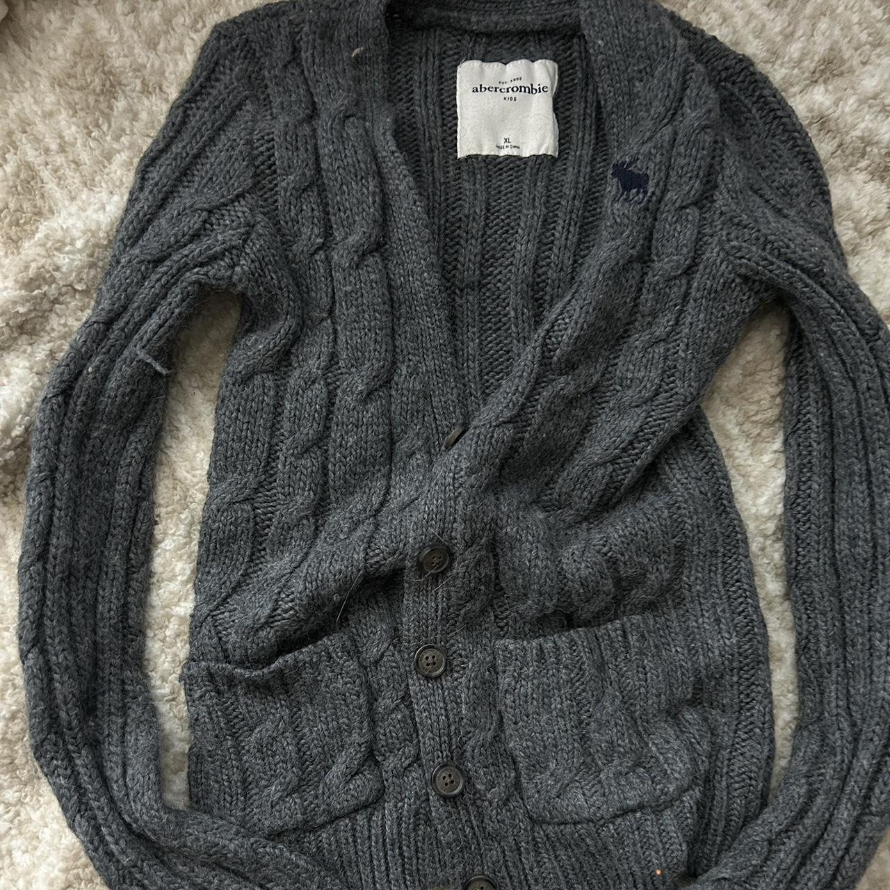 Abercrombie and Fitch gray cardigan ⚜️ Says XL but... - Depop