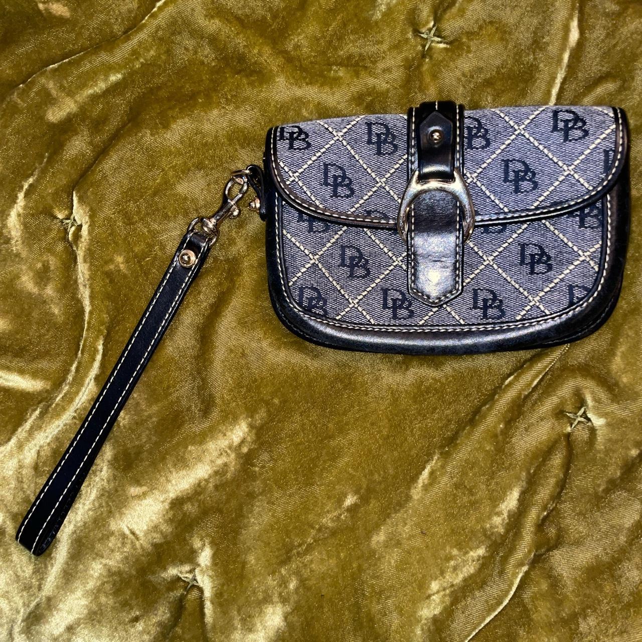 dooney bourke wristlet with gold hardware has Depop