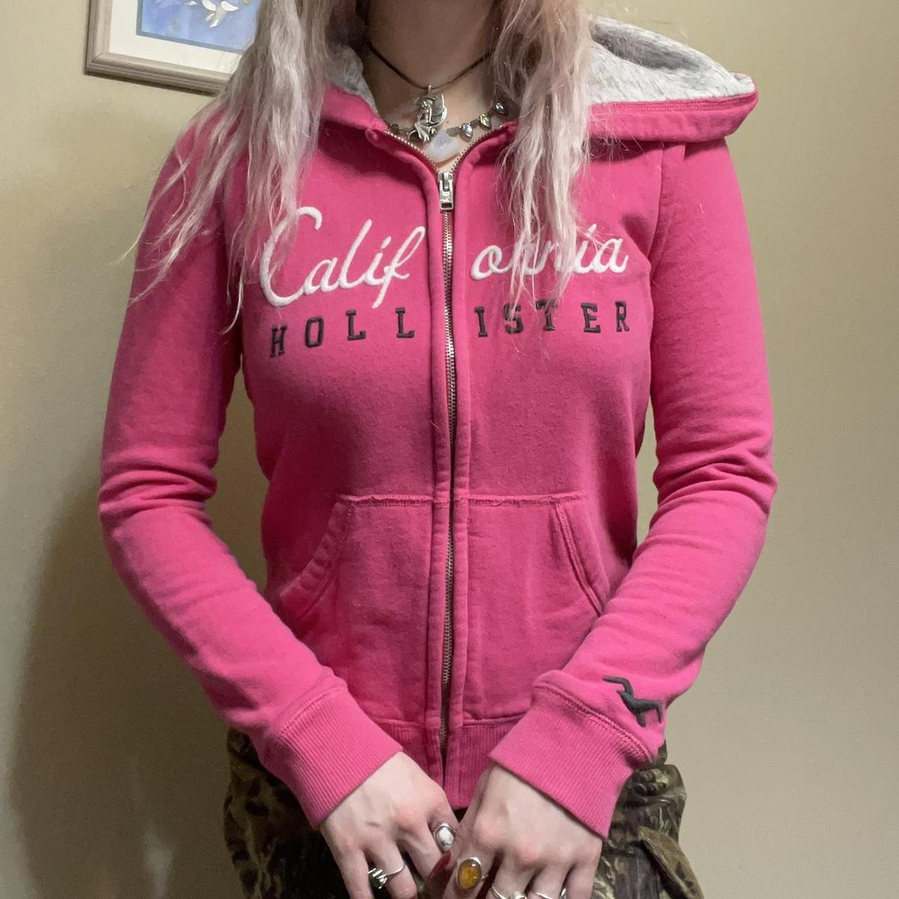 hot pink y2k hollister zip up hoodie is missing