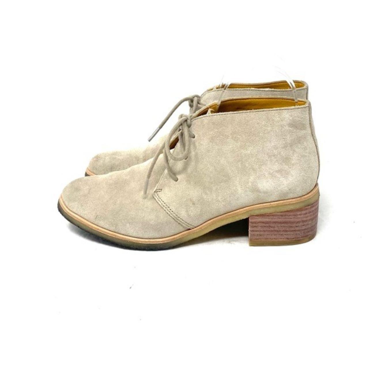 clarks chukka boots womens