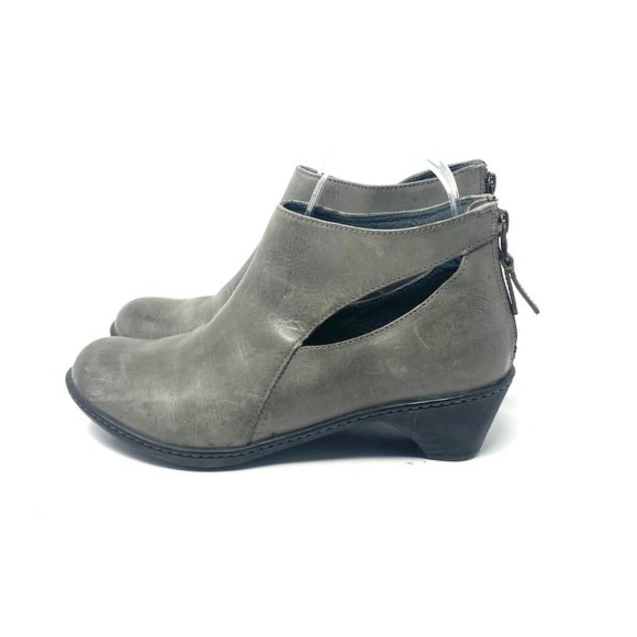 Dansko gray leather Bonita cut out booties. Women s