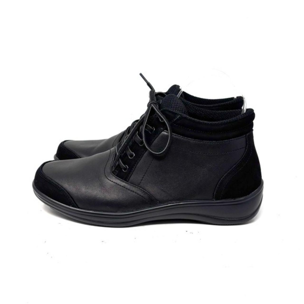 item listed by 1elawrence